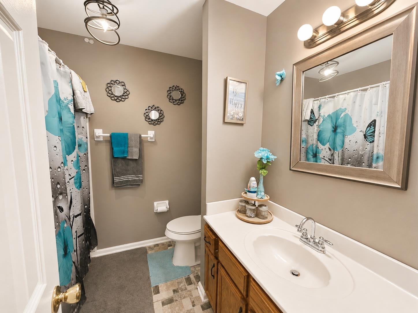 6652 Boylston Dr Property Photo 20