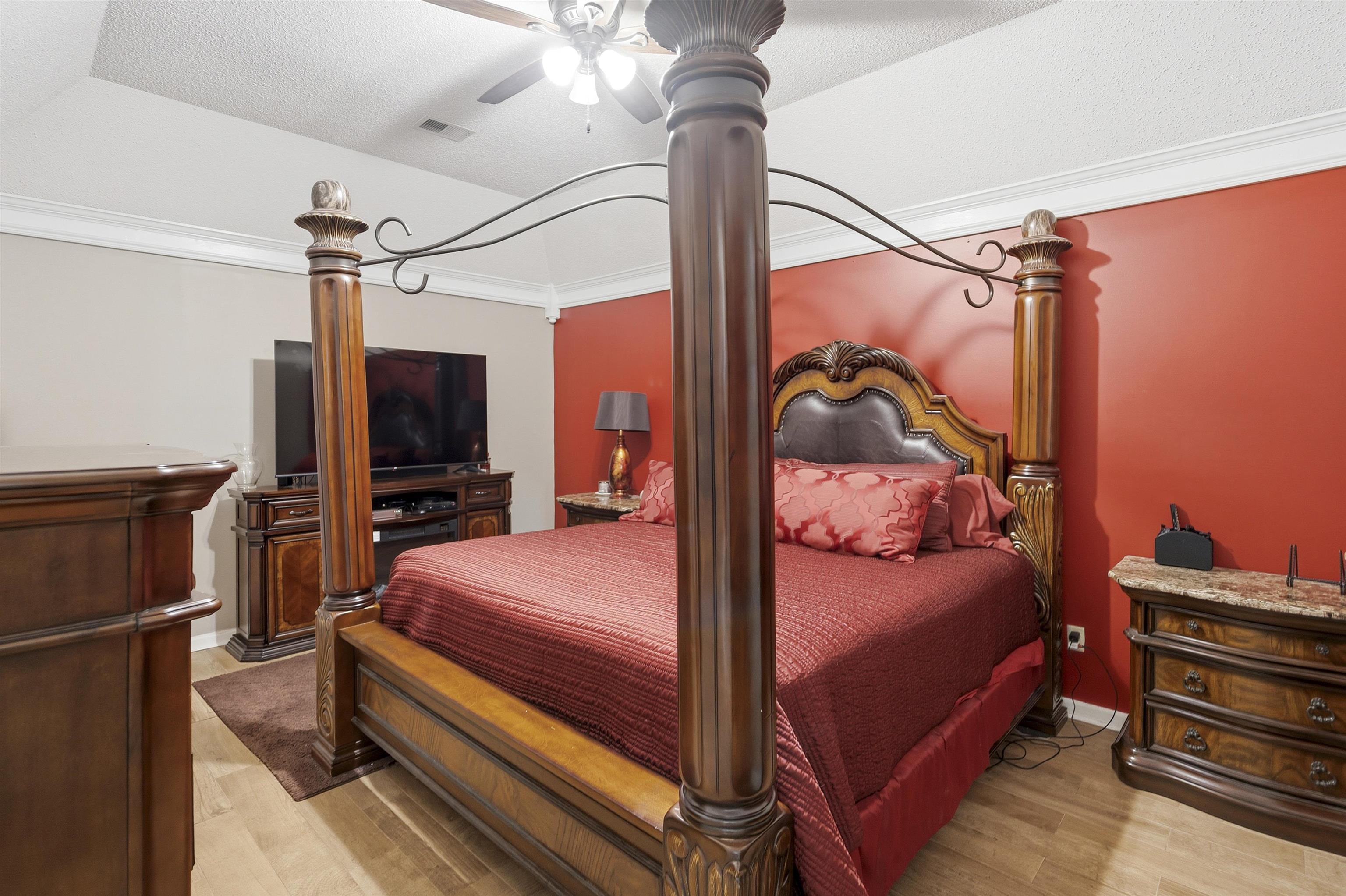6756 Devenshire Ln Property Photo 19