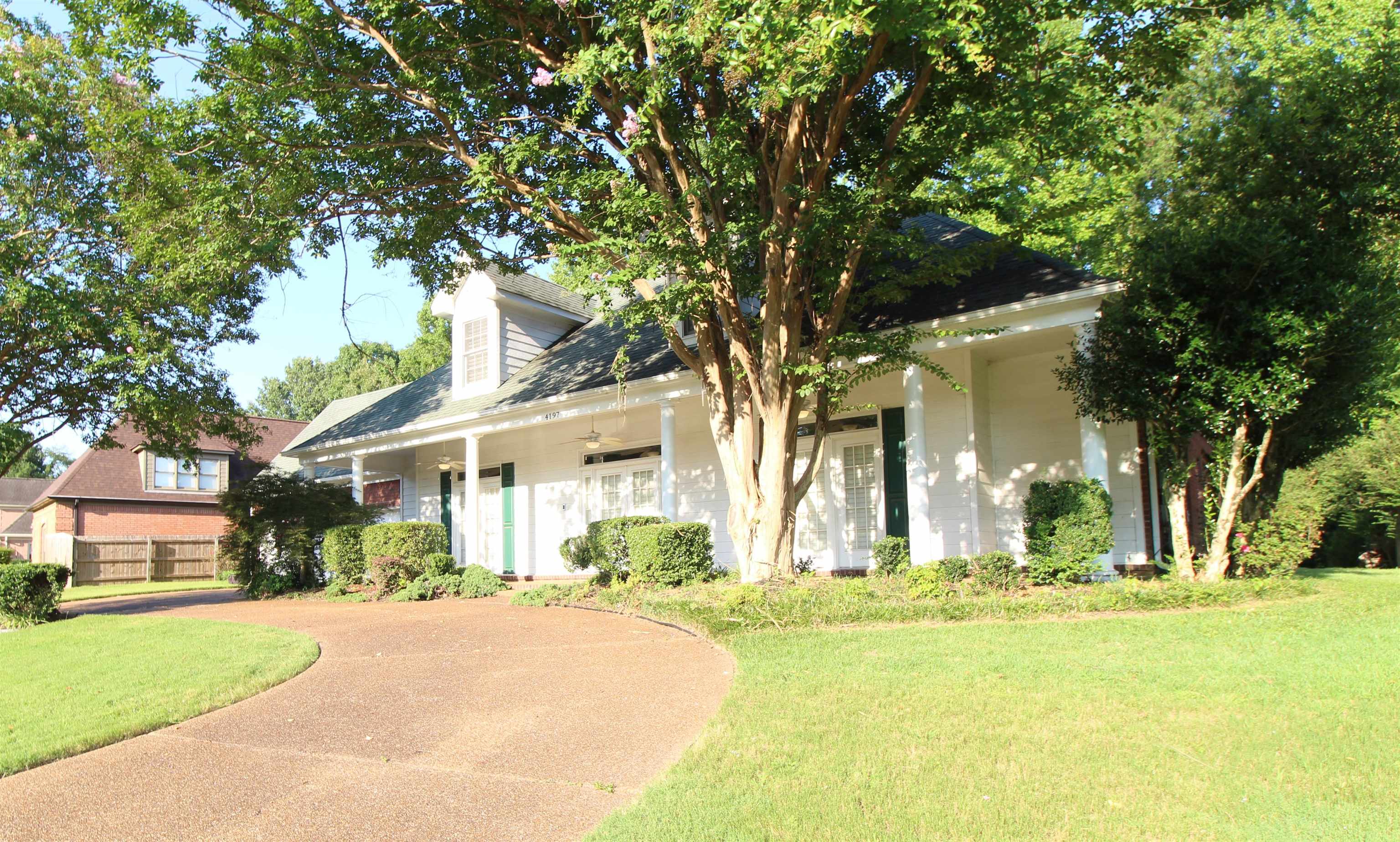 4197 Blackheath Dr Property Photo 2