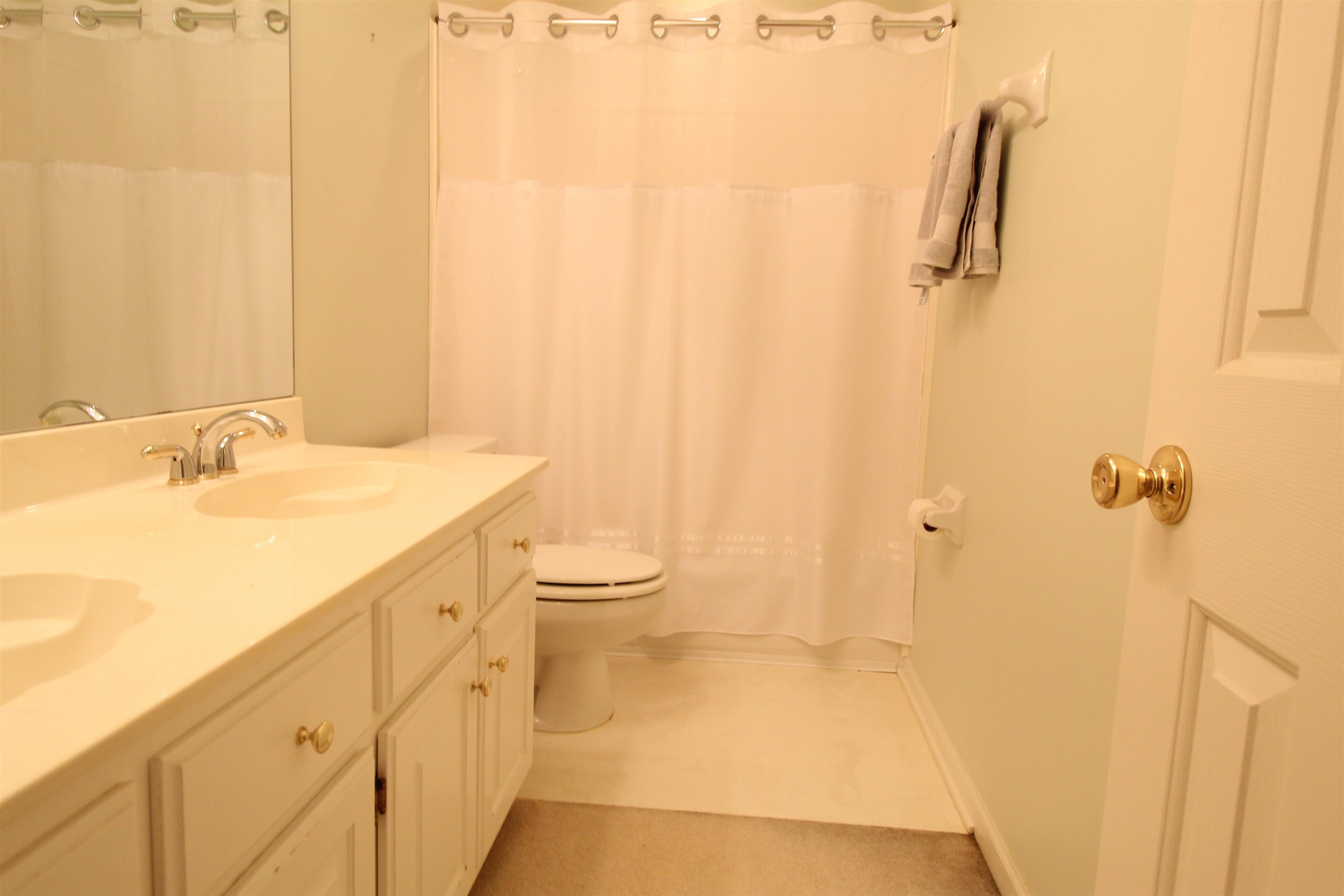 4197 Blackheath Dr Property Photo 9