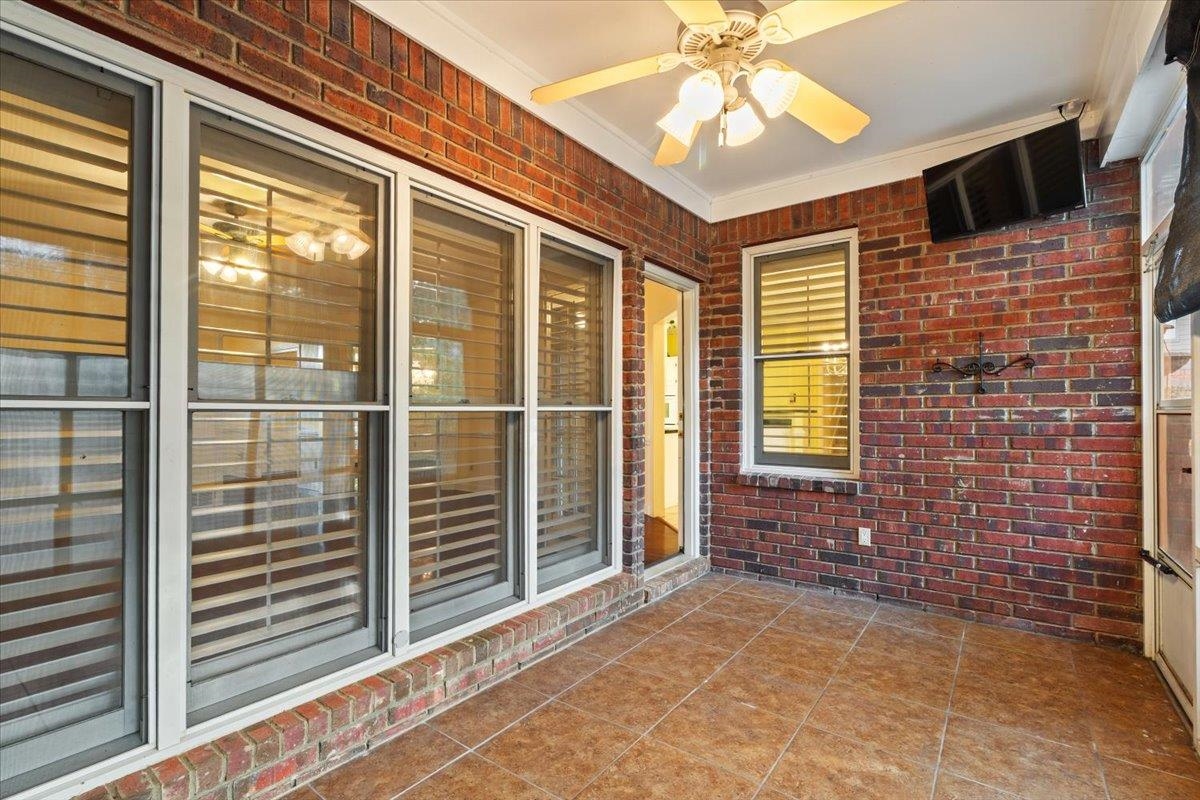 4197 Blackheath Dr Property Photo 20