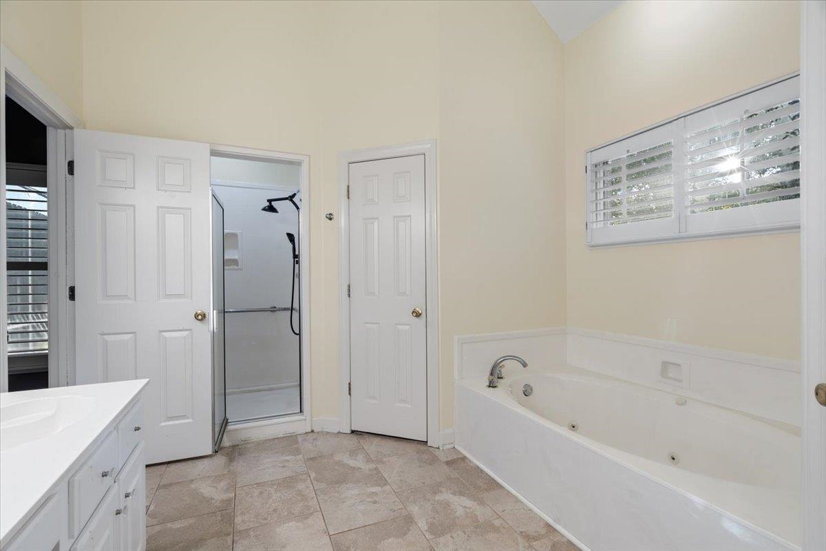 4197 Blackheath Dr Property Photo 28