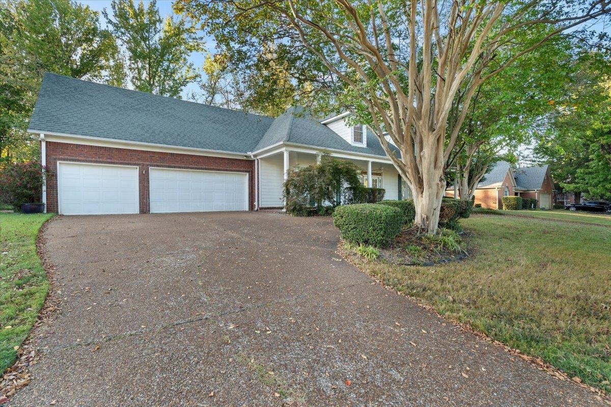 4197 Blackheath Dr Property Photo 37