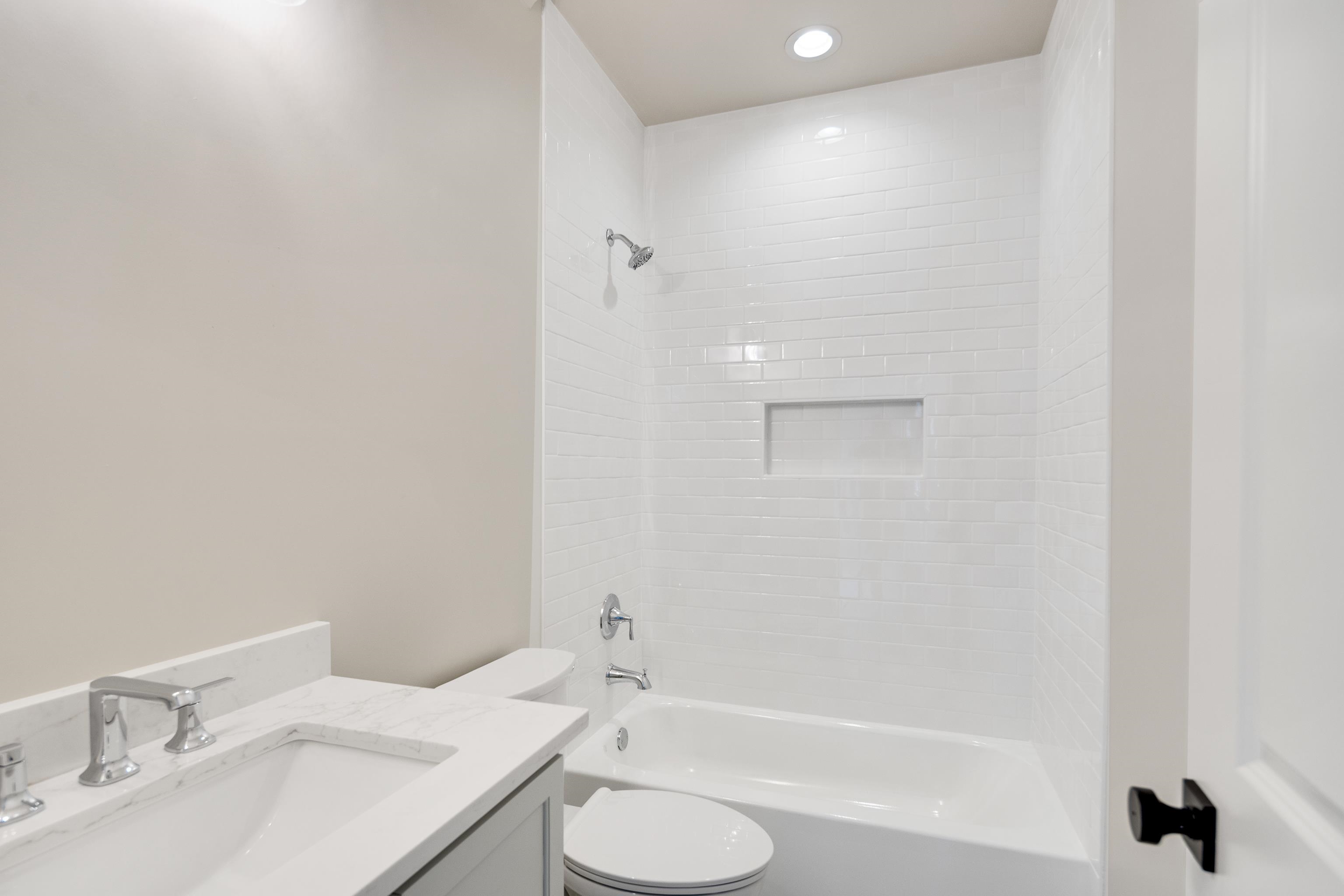 9121 Cheatham Ln N Property Photo 33