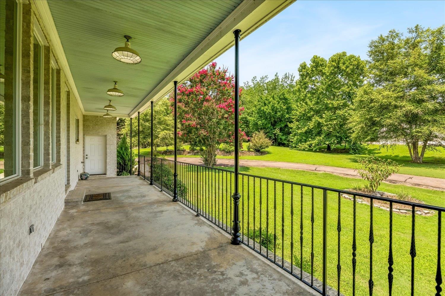 3930 Johnson Dr Property Photo 11
