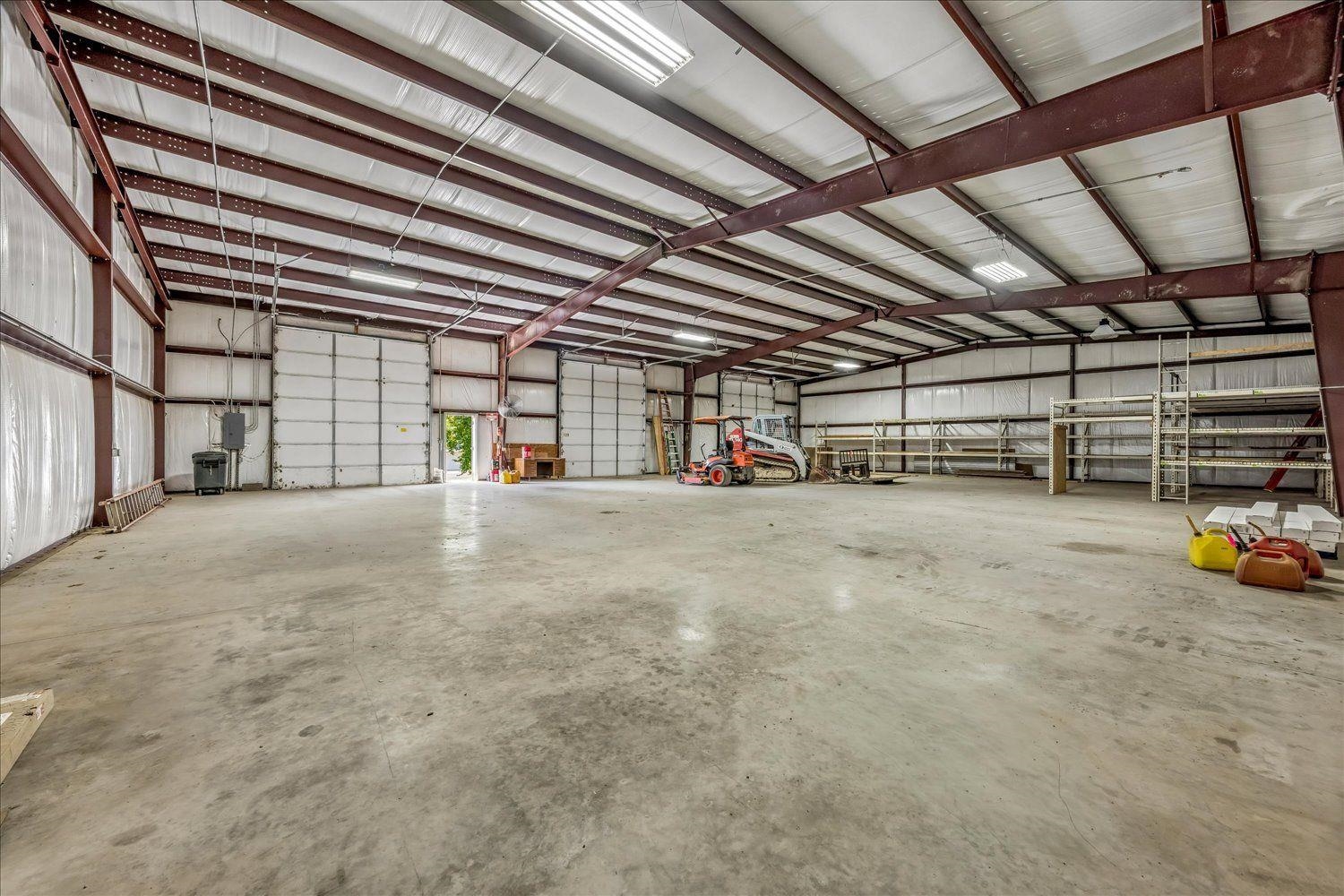 3930 Johnson Dr Property Photo 40