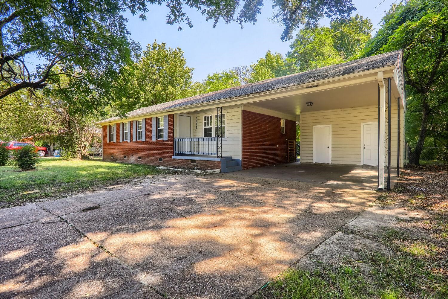 3996 Mountain St Property Photo 3