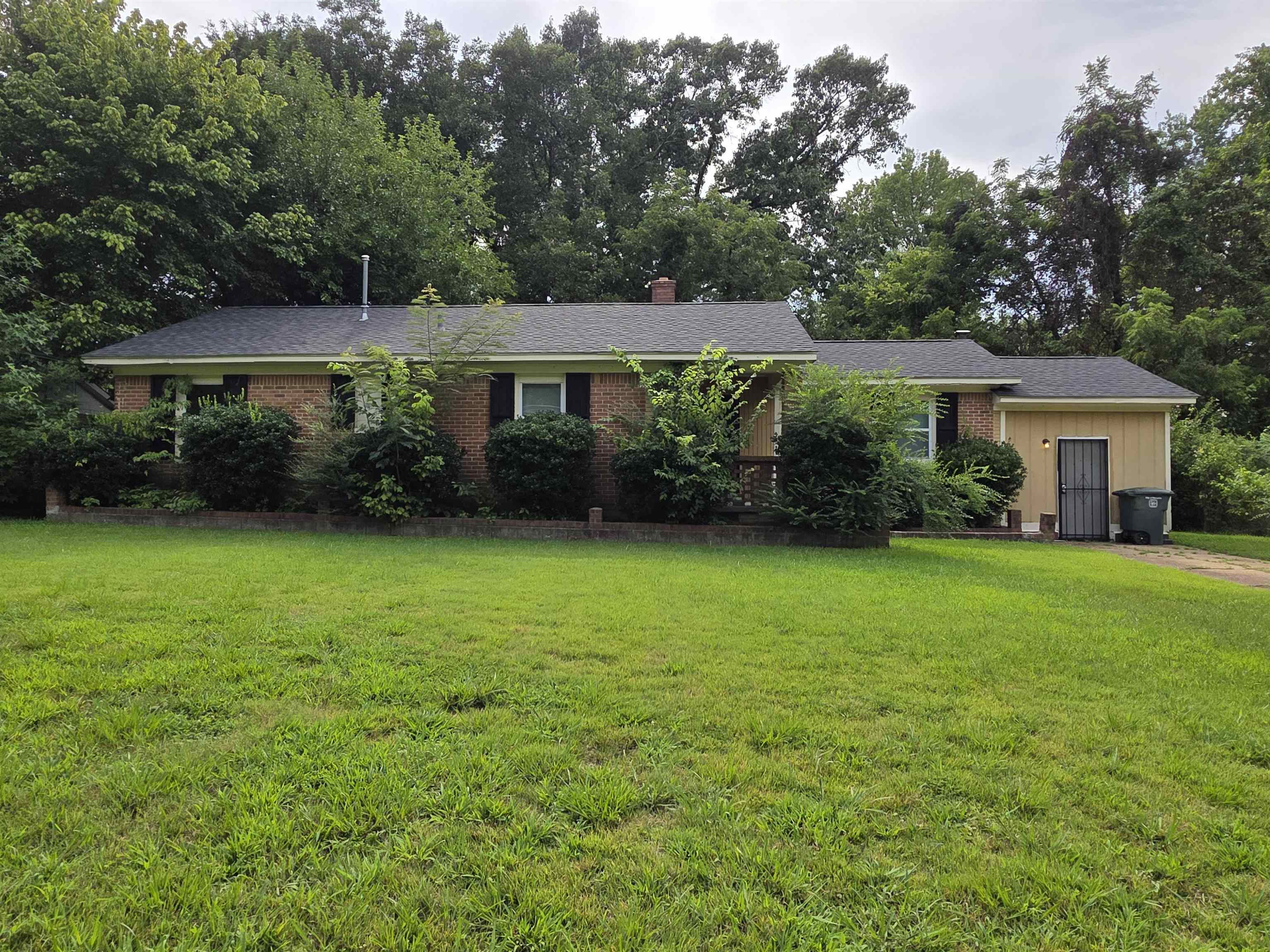 3613 Brookmeade St Property Photo 1