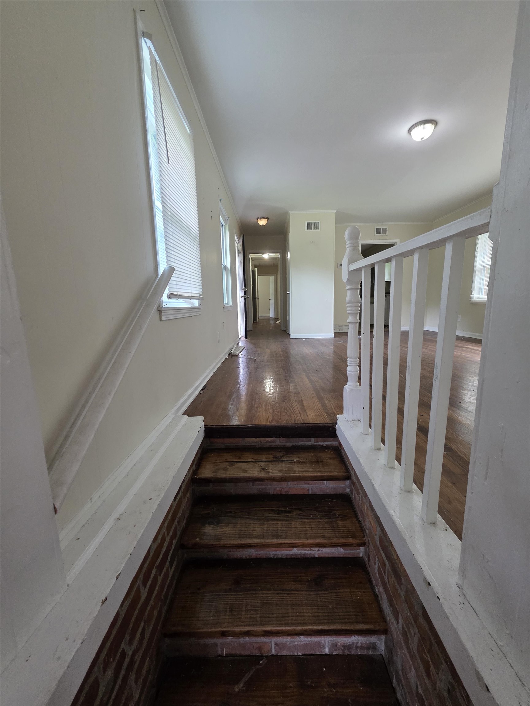 3613 Brookmeade St Property Photo 7