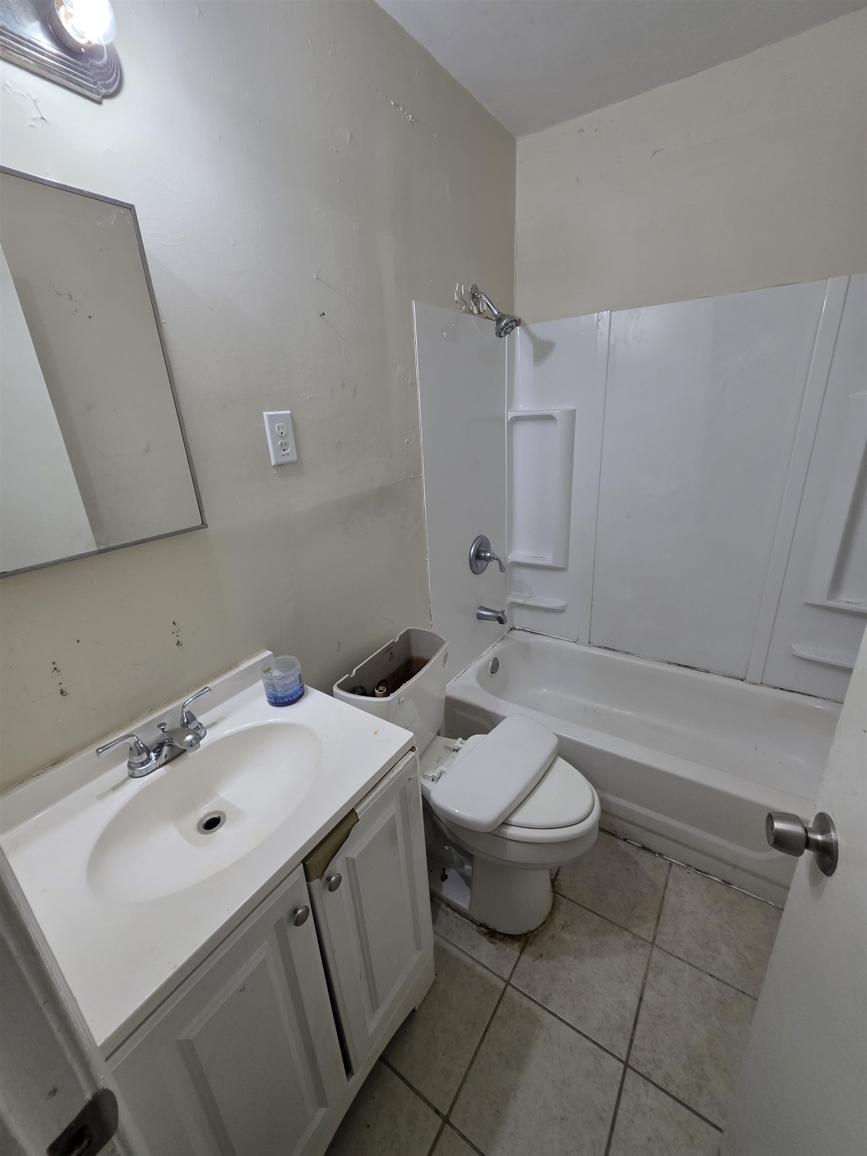 3613 Brookmeade St Property Photo 11