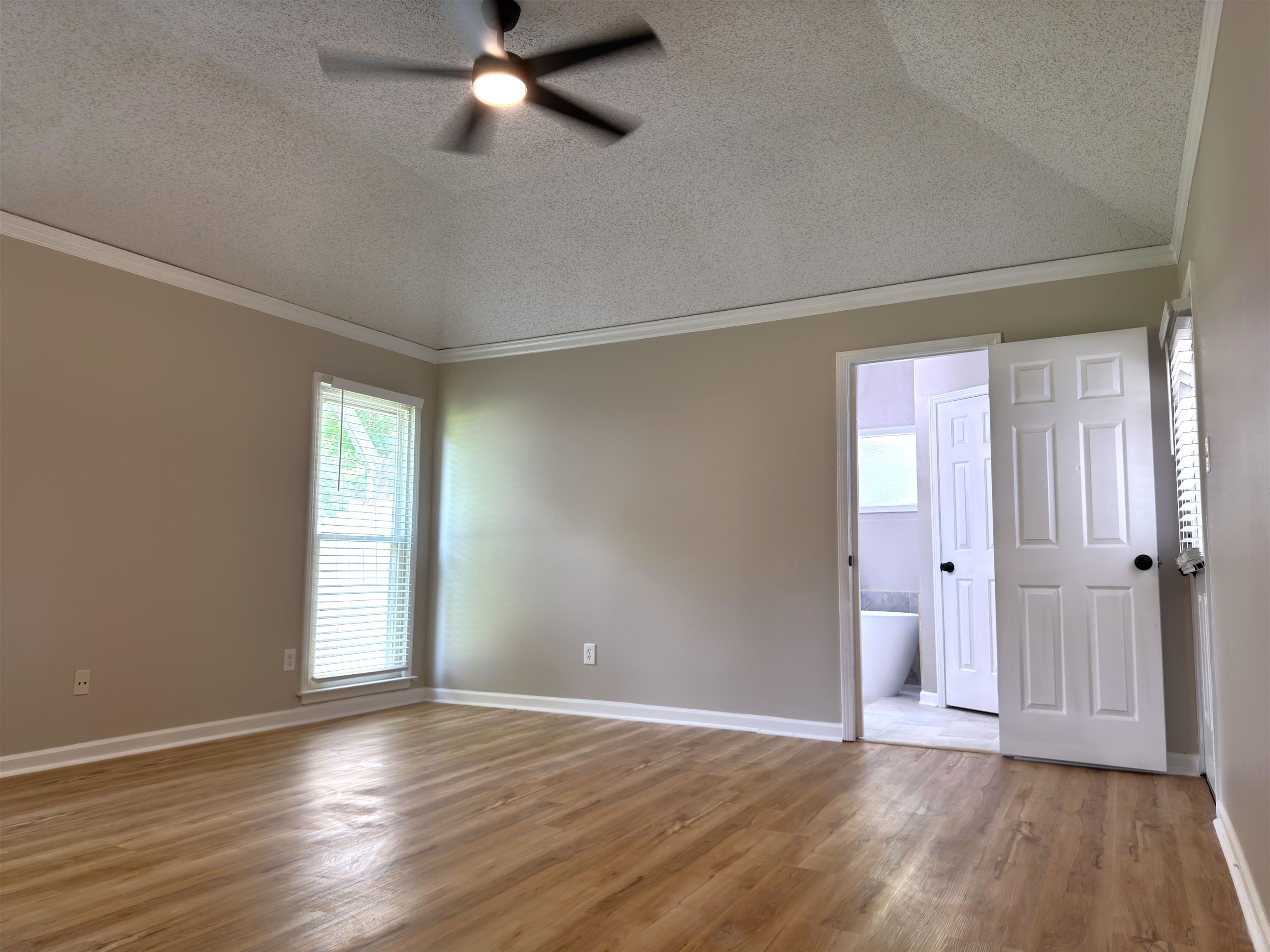 927 Cully Rd Property Photo 12