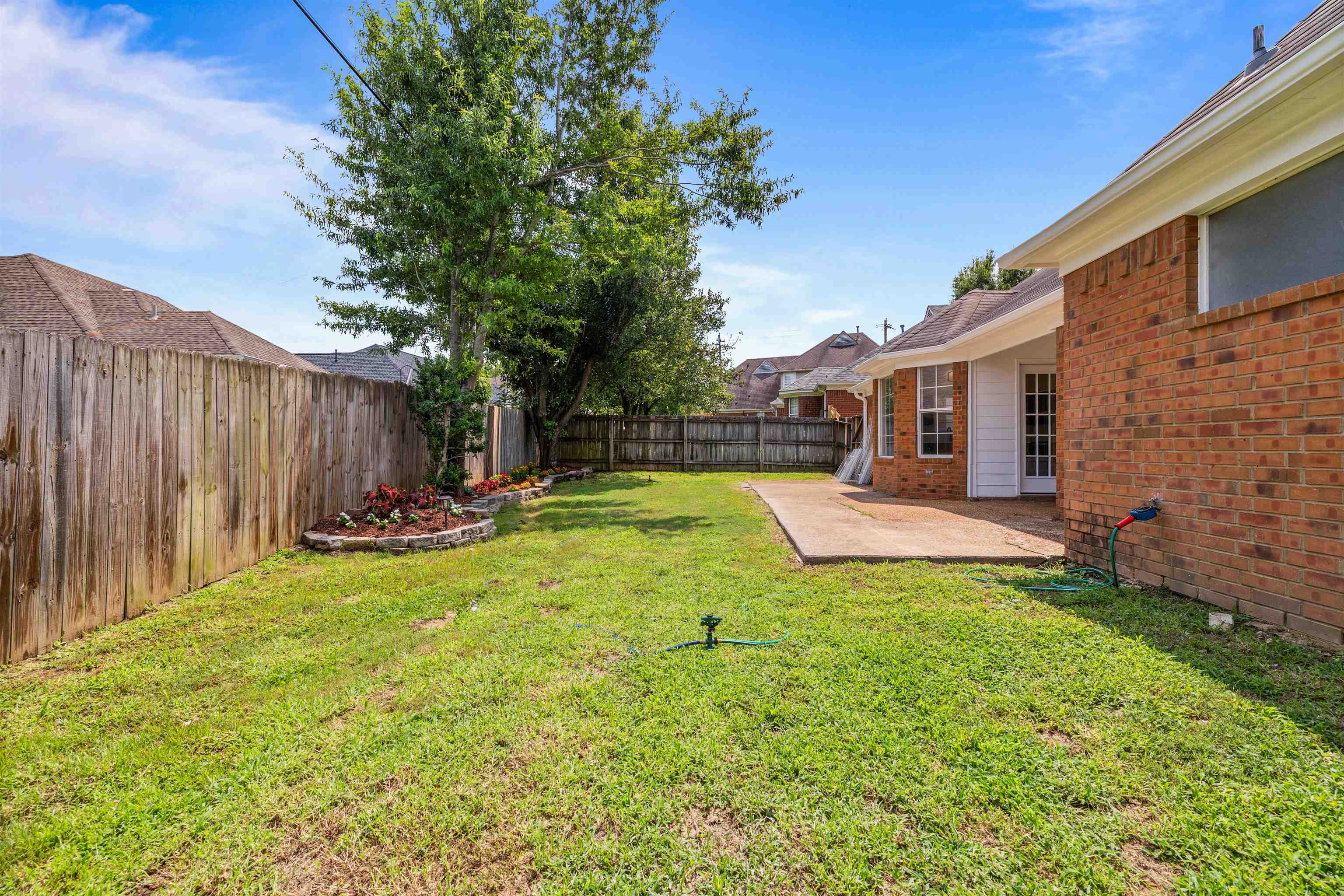 8124 Country Village Dr Property Photo 38