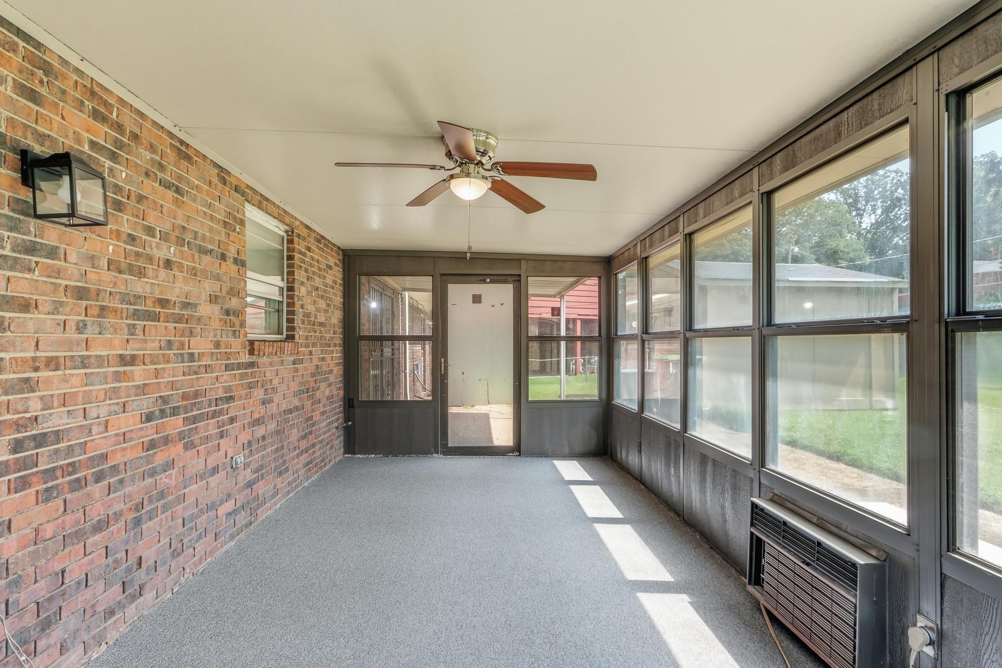 3252 Brakebill Cv Property Photo 28