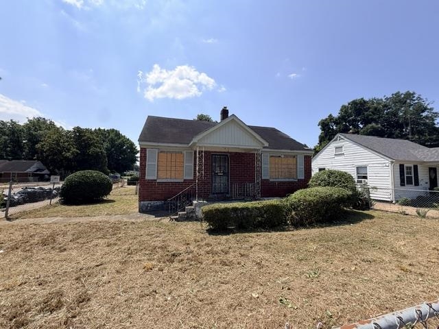 2495 Deadrick Ave Property Photo 1