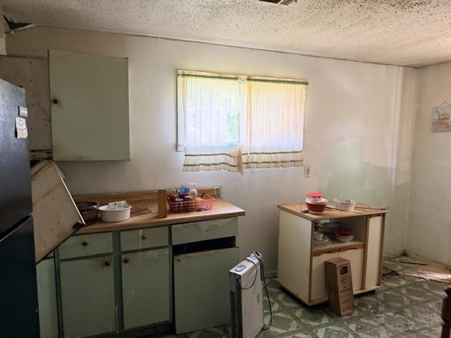 2495 Deadrick Ave Property Photo 7