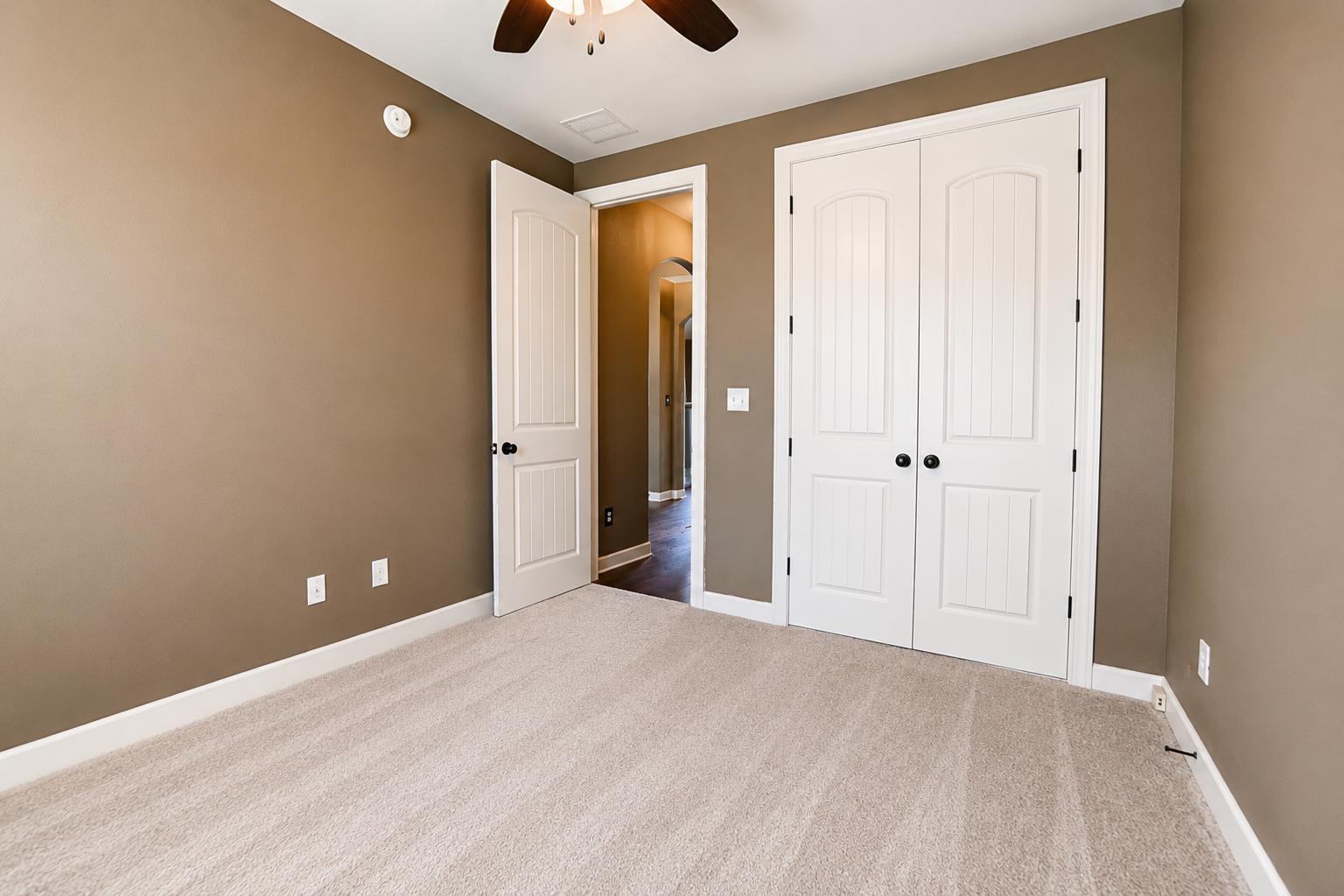 85 Arabella Cir Property Photo 6