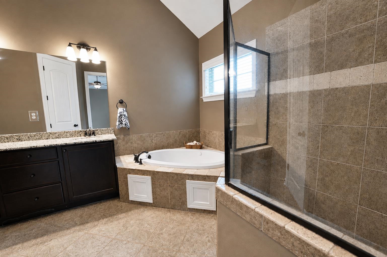 85 Arabella Cir Property Photo 16