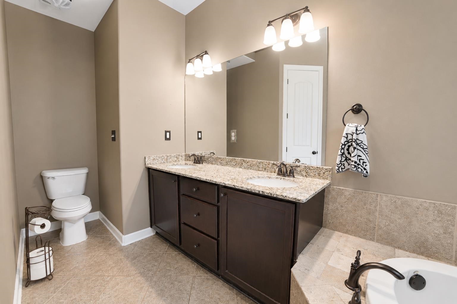 85 Arabella Cir Property Photo 18