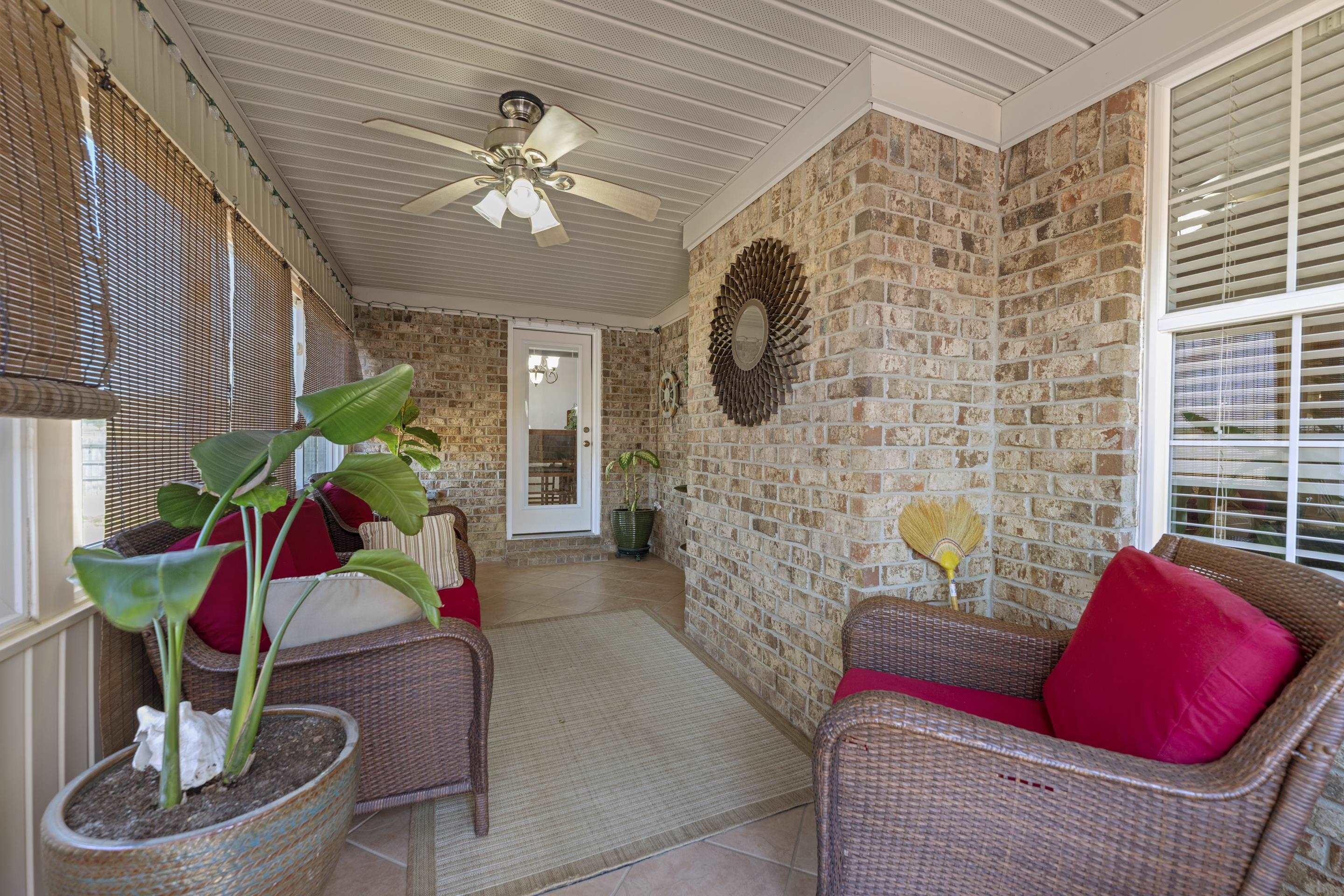 77 Lauren Cv Property Photo 25