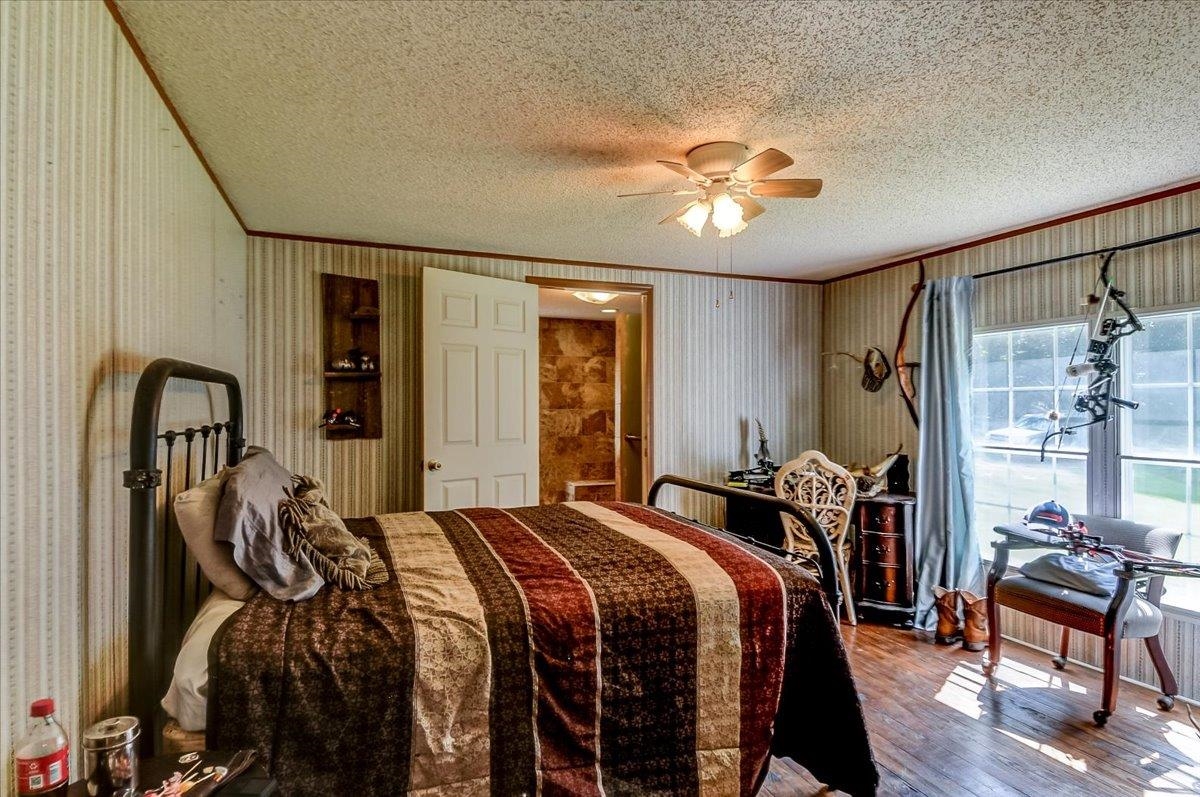 1123 Walnut Rd Property Photo 15