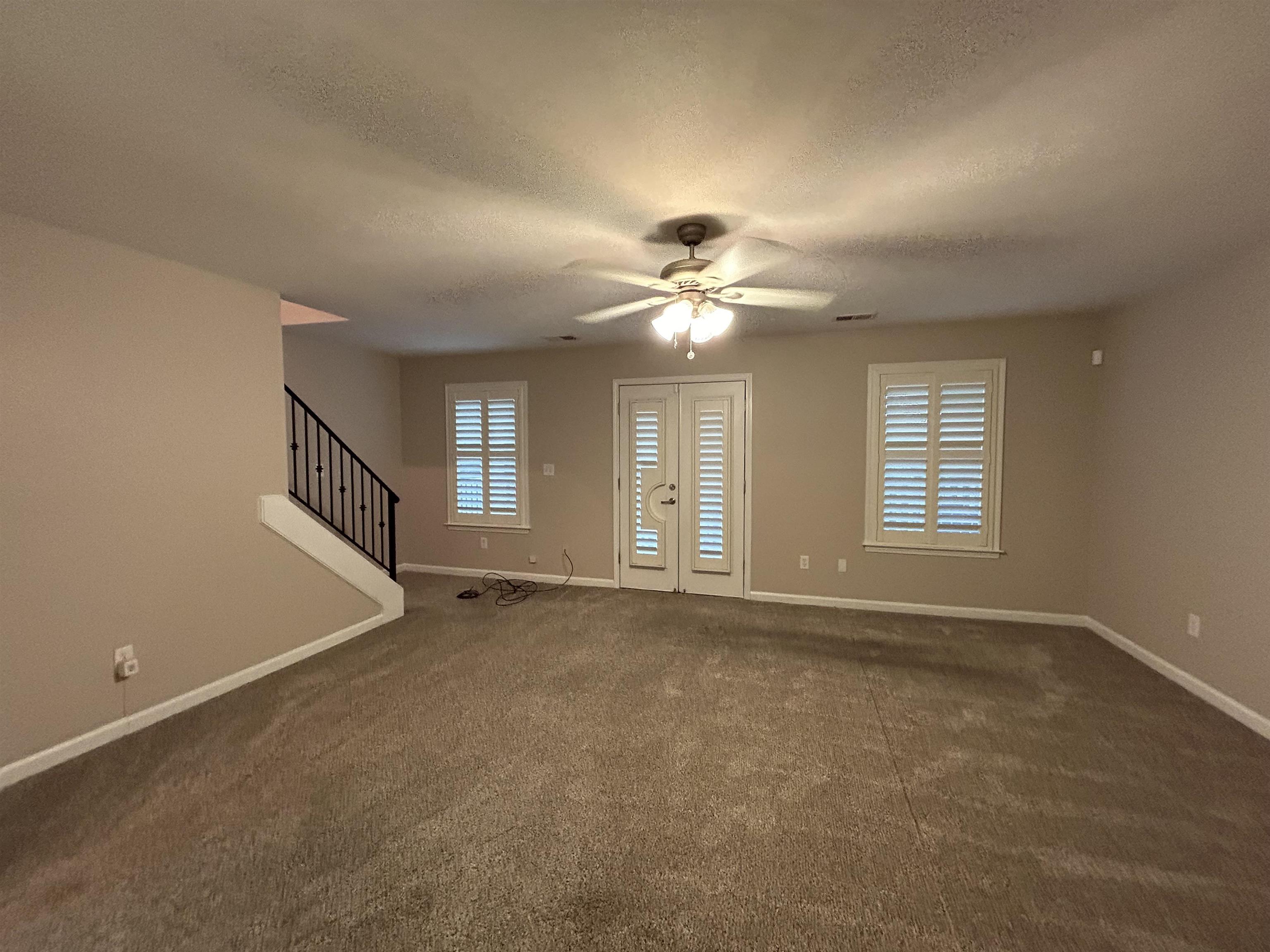 1390 Island Town Dr Property Photo 22