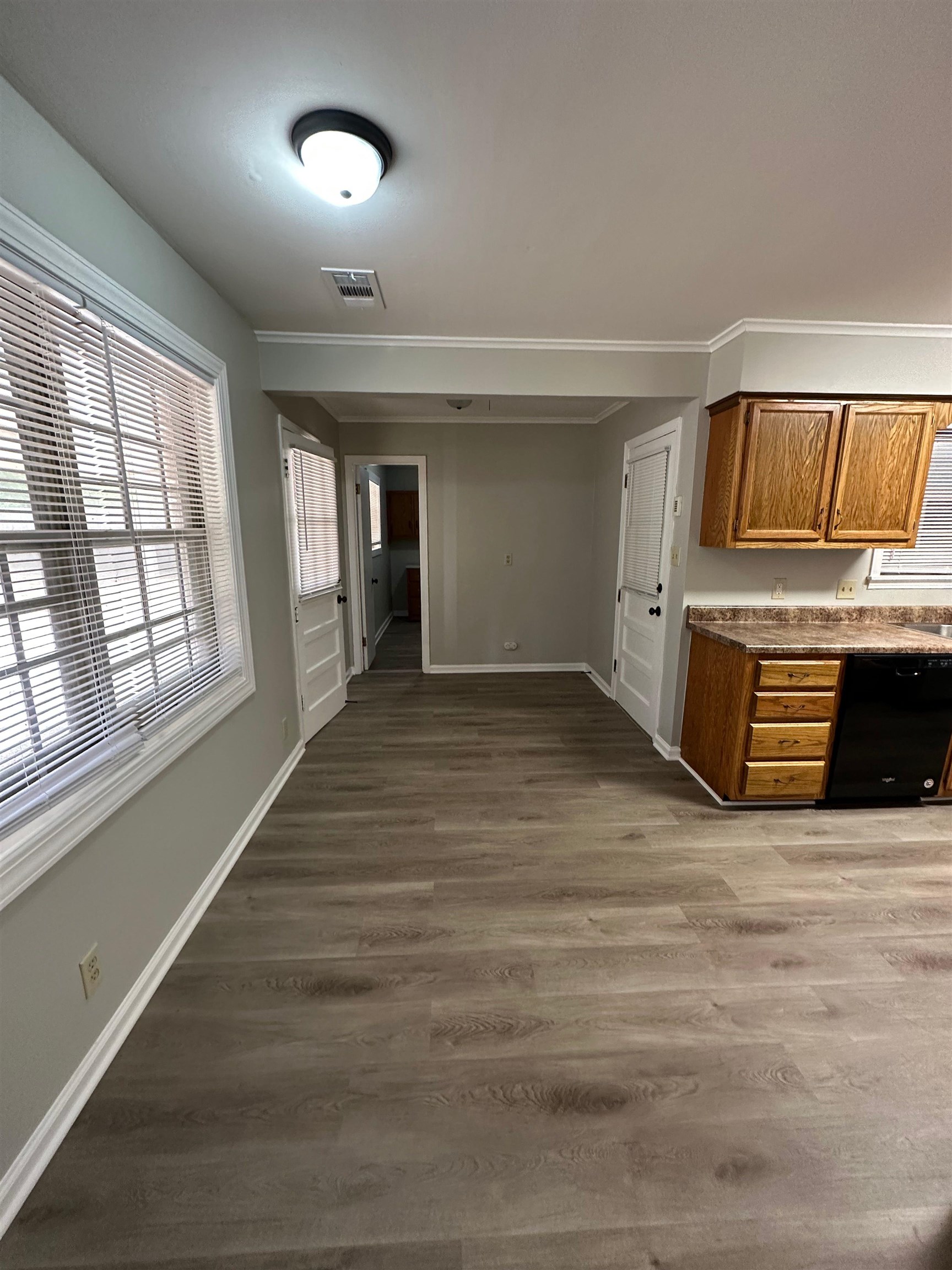 2760 Bragg Ln Property Photo 2