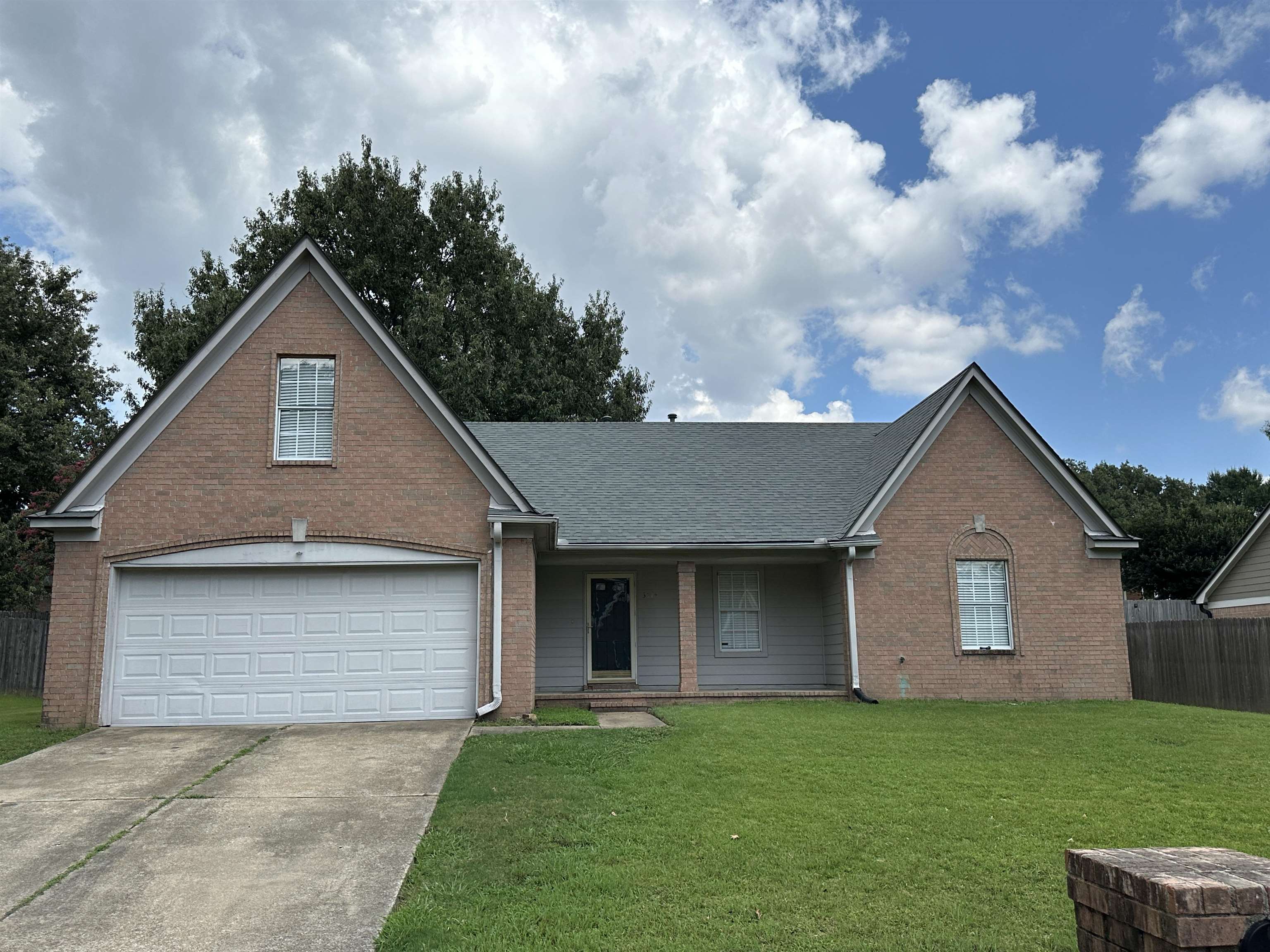 3574 THISTLE VALLEY LN Property Photo 1