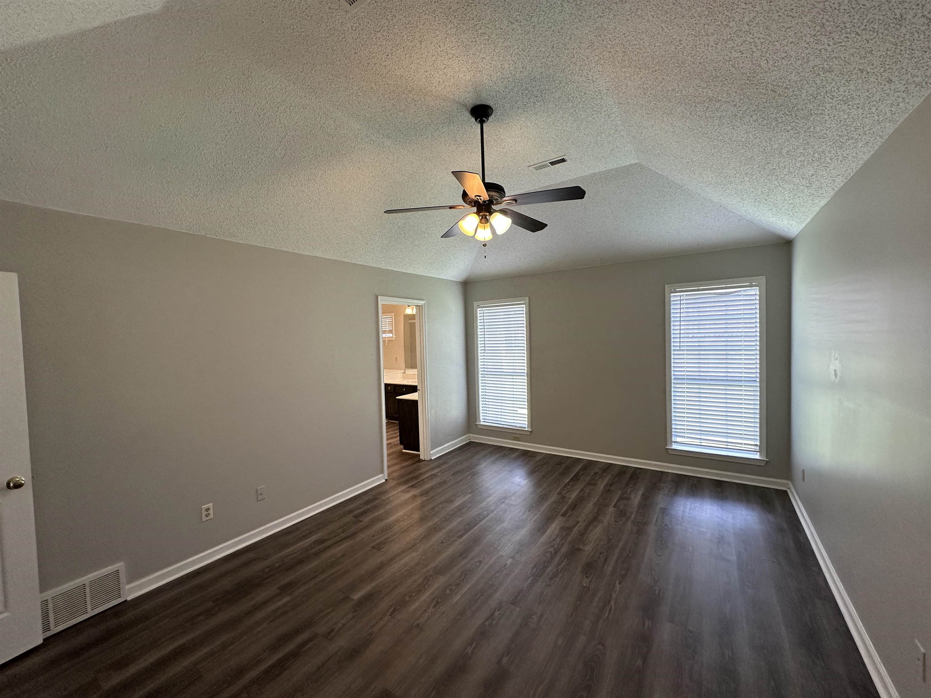 3574 Thistle Valley Ln Property Photo 13