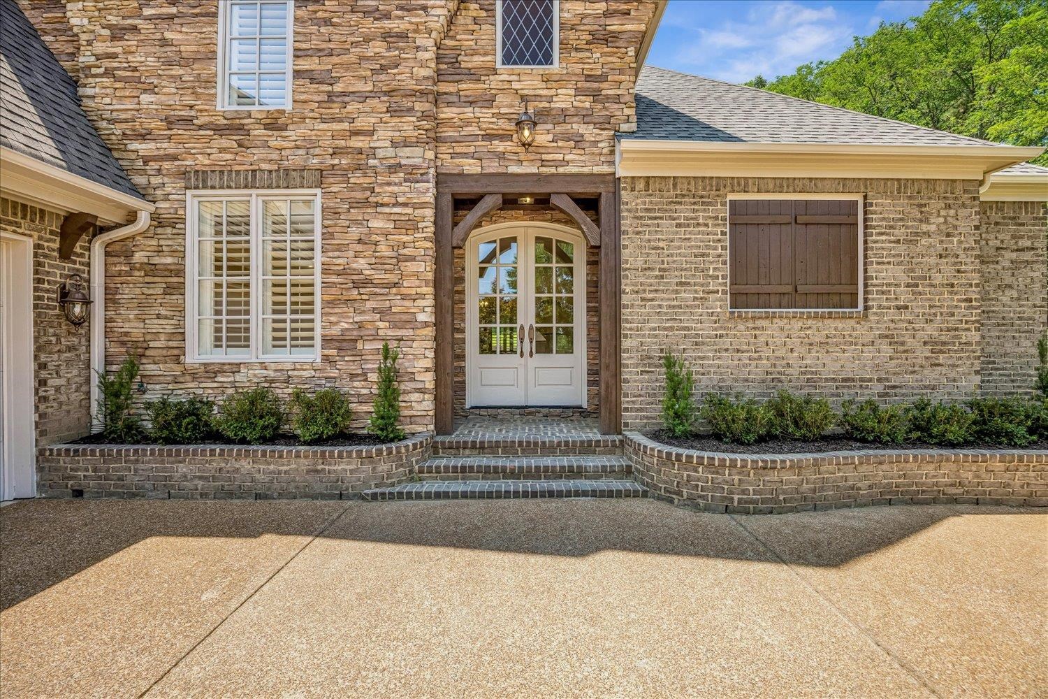 4311 Melwood Oak Dr Property Photo 4