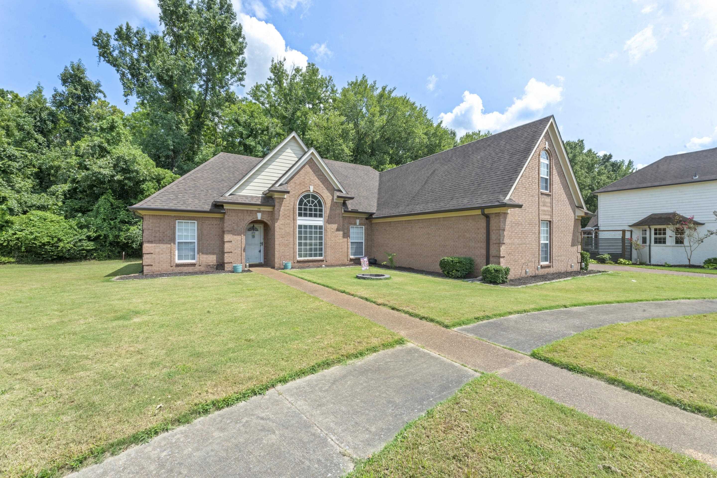 5182 Summer Mist Cv Property Photo 2