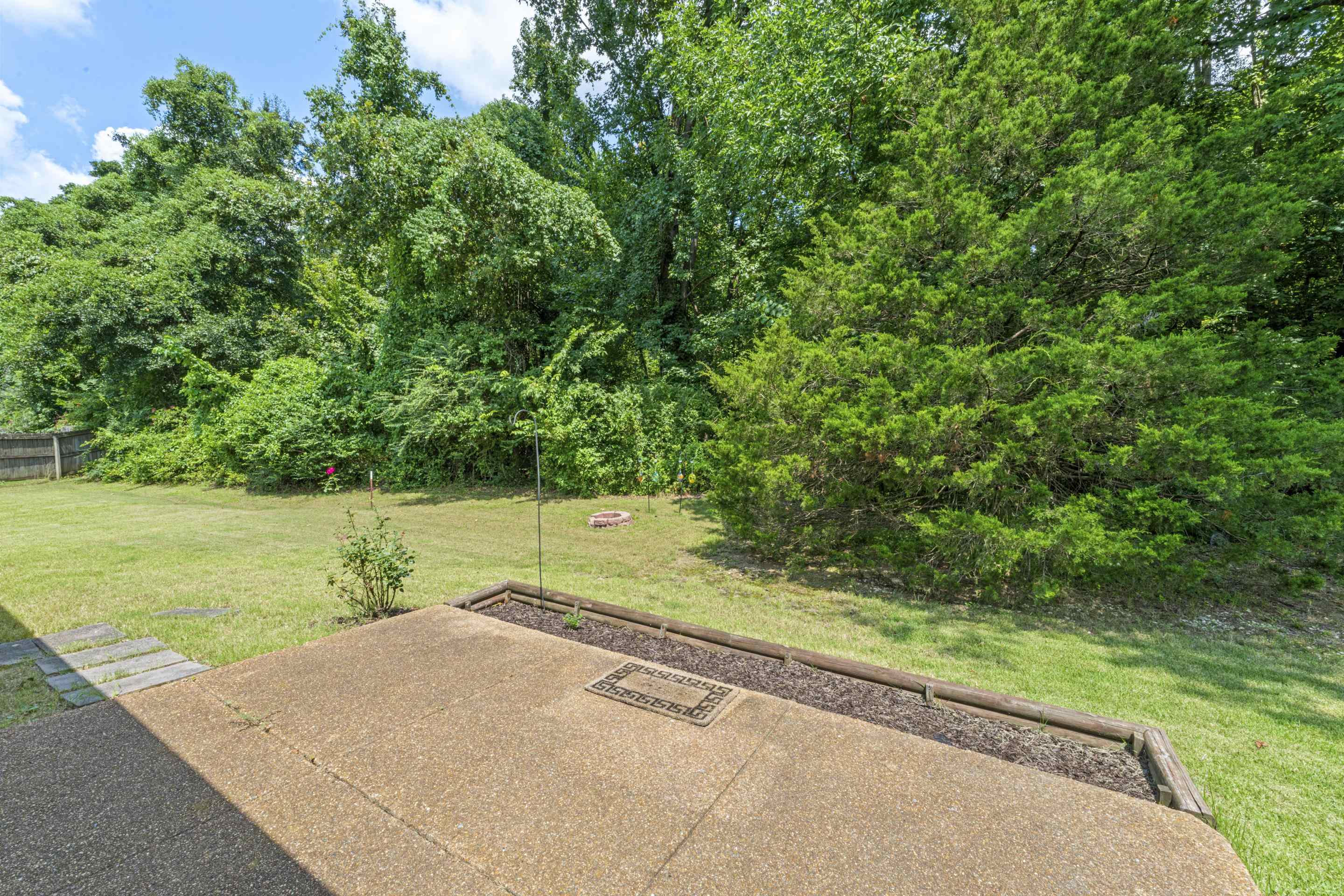 5182 Summer Mist Cv Property Photo 24