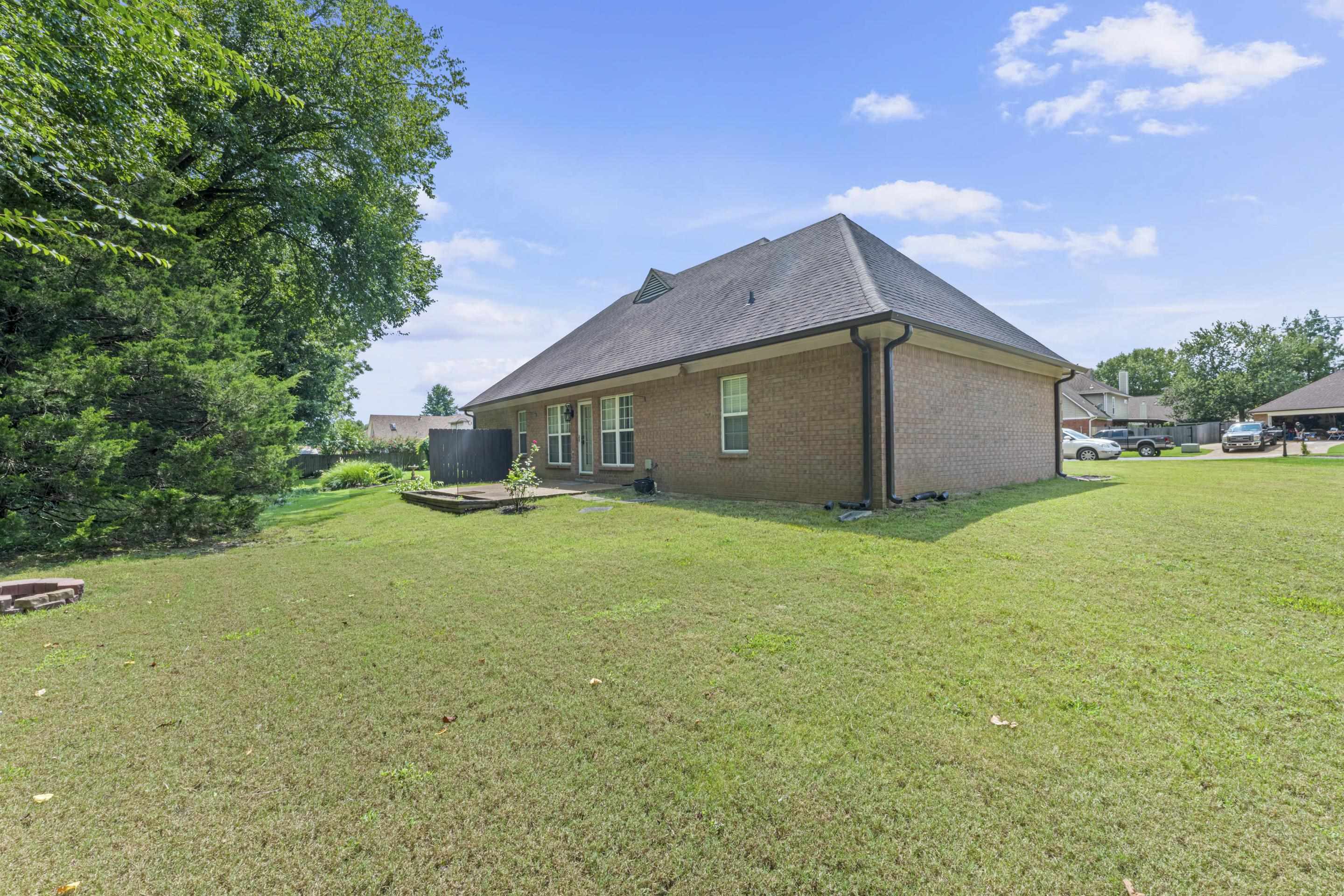 5182 Summer Mist Cv Property Photo 25