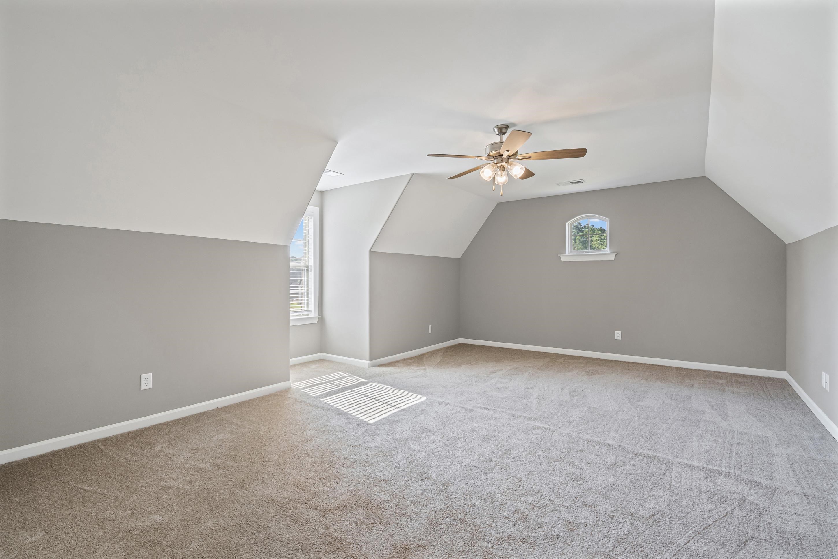 224 Poplar Ln Property Photo 28