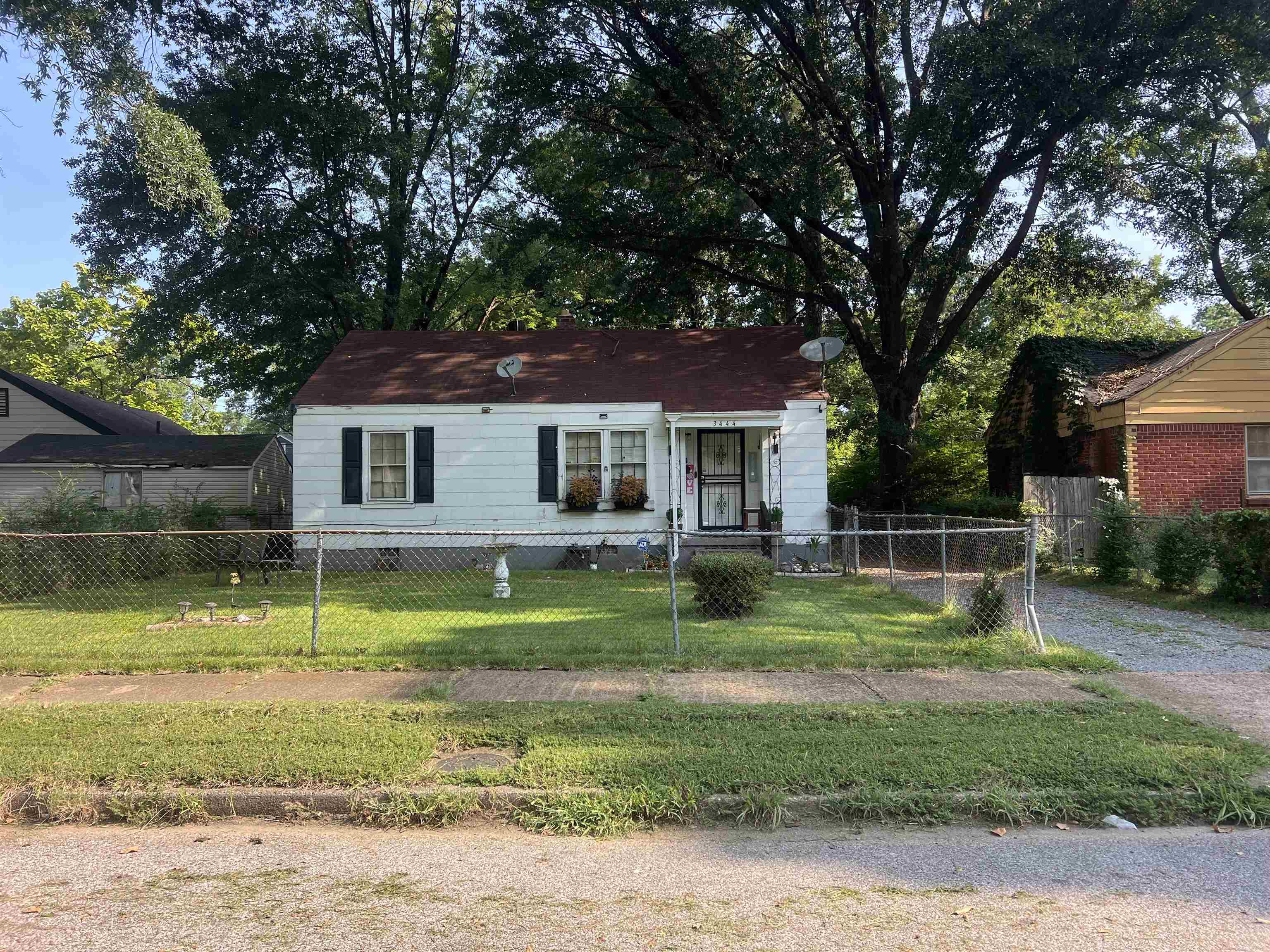 3444 Hester Ave Property Photo 1