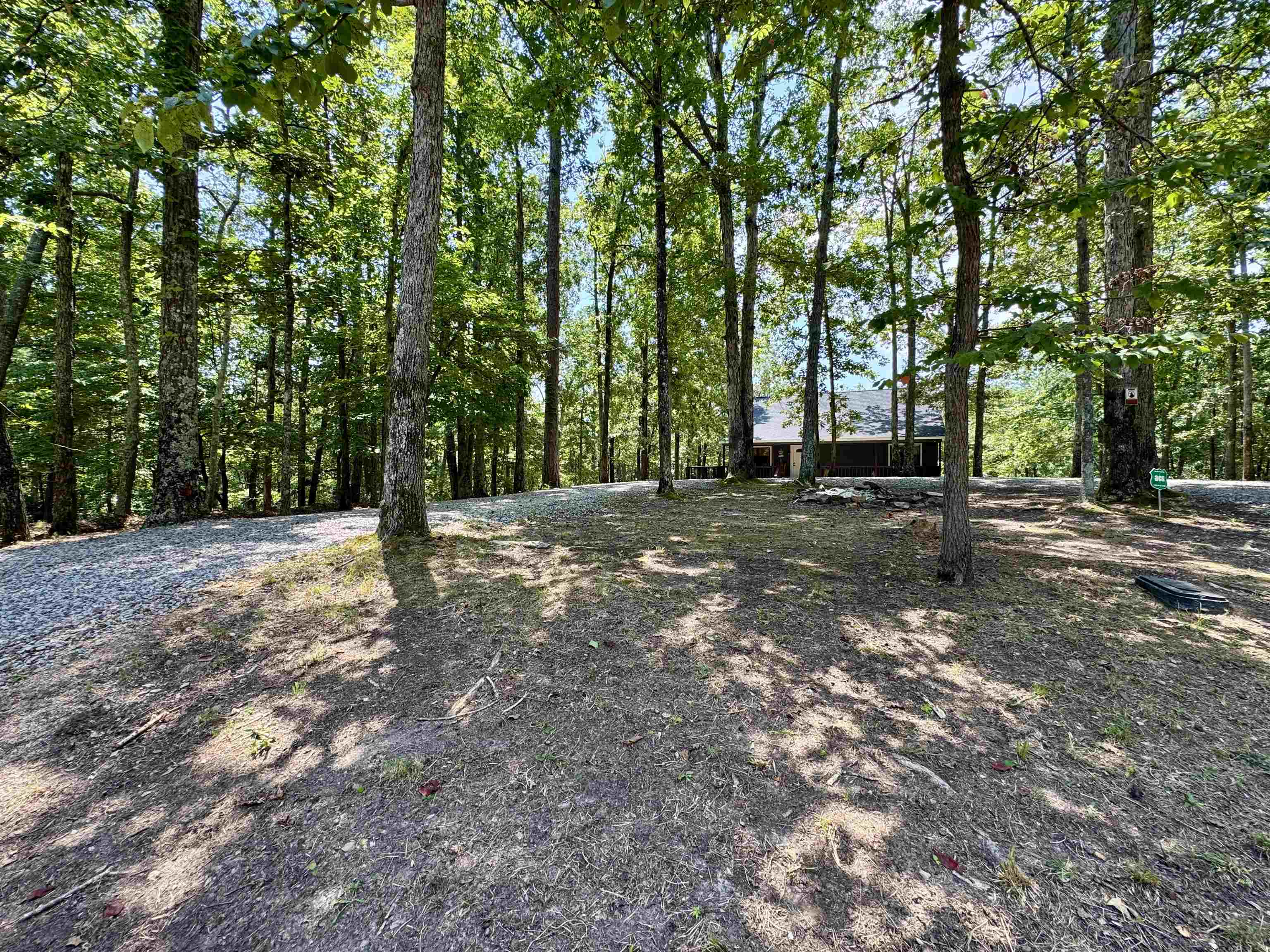 410 Murray Ln Property Photo 4