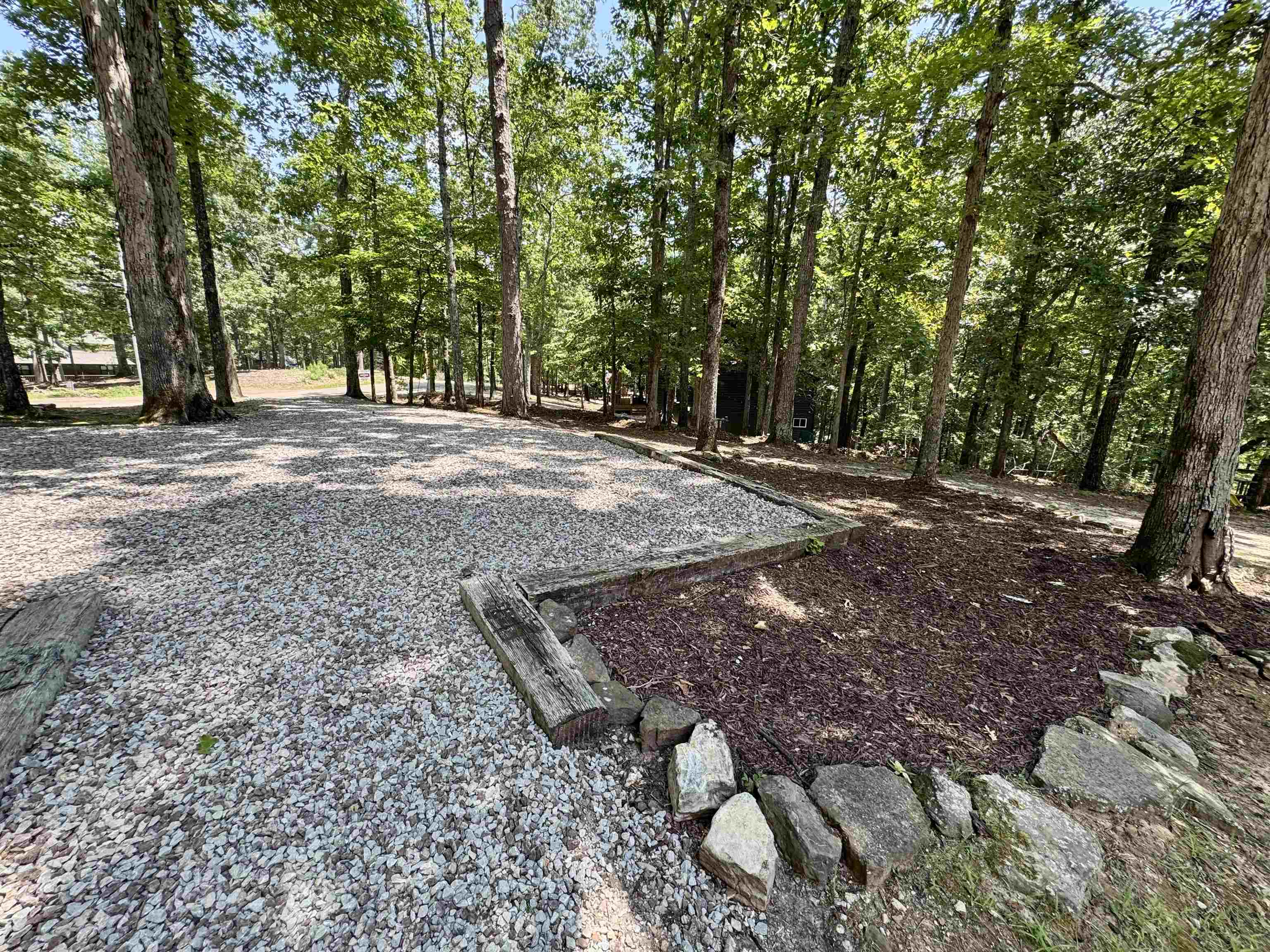 410 Murray Ln Property Photo 6