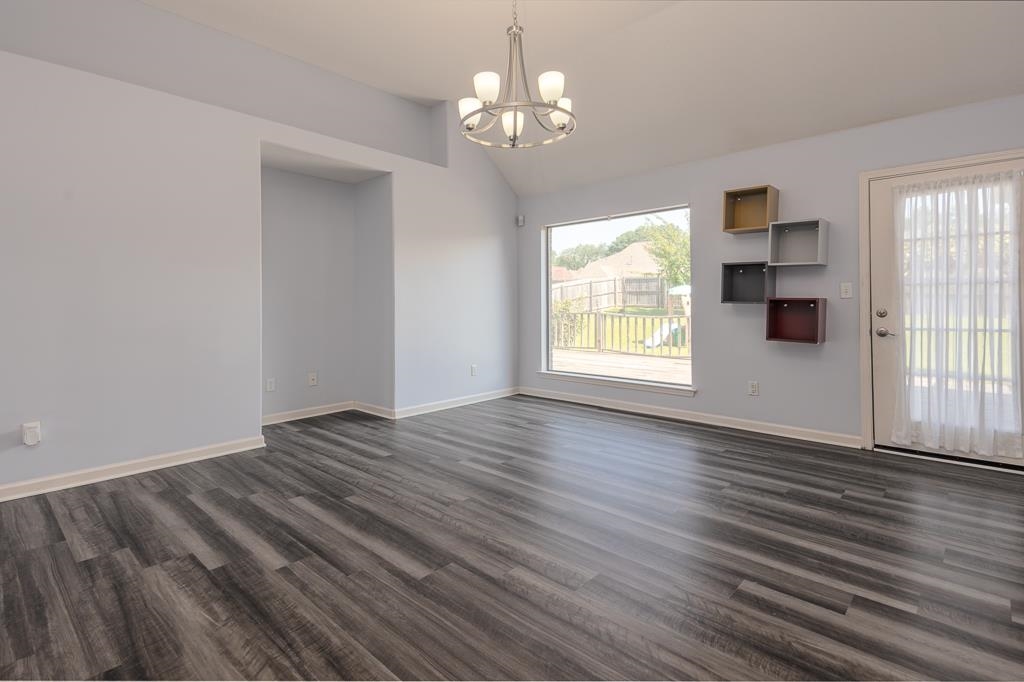 7672 Romero Dr Property Photo 14