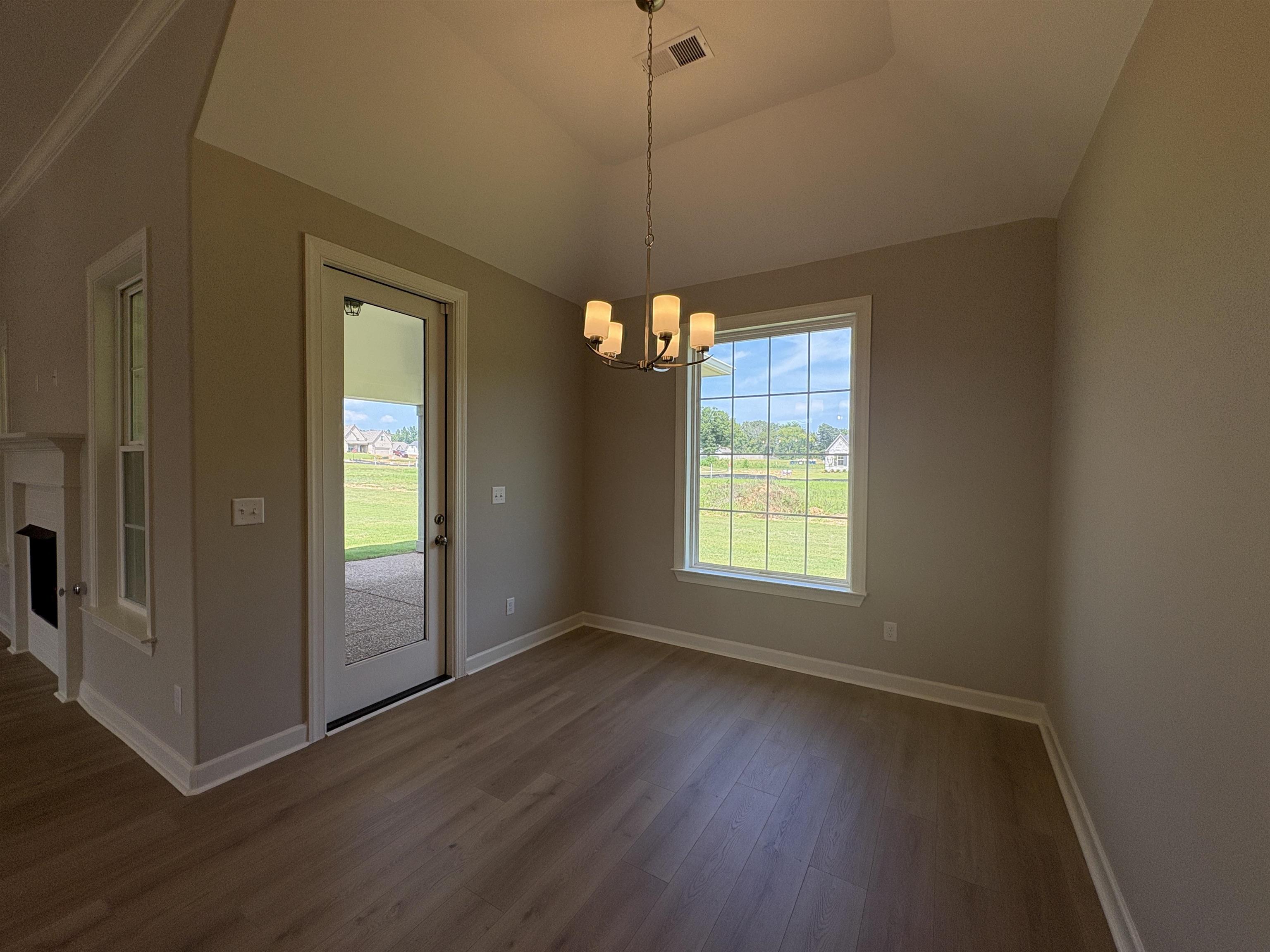 105 Gracie Valley Dr Property Photo 5