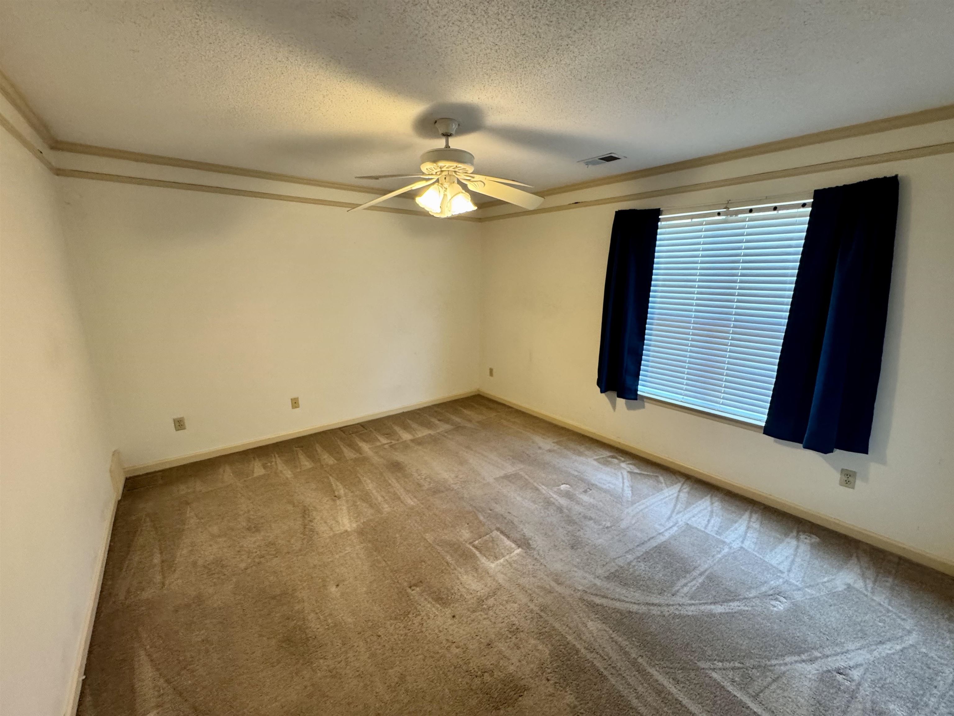 5823 Grassy Valley Dr Property Photo 10