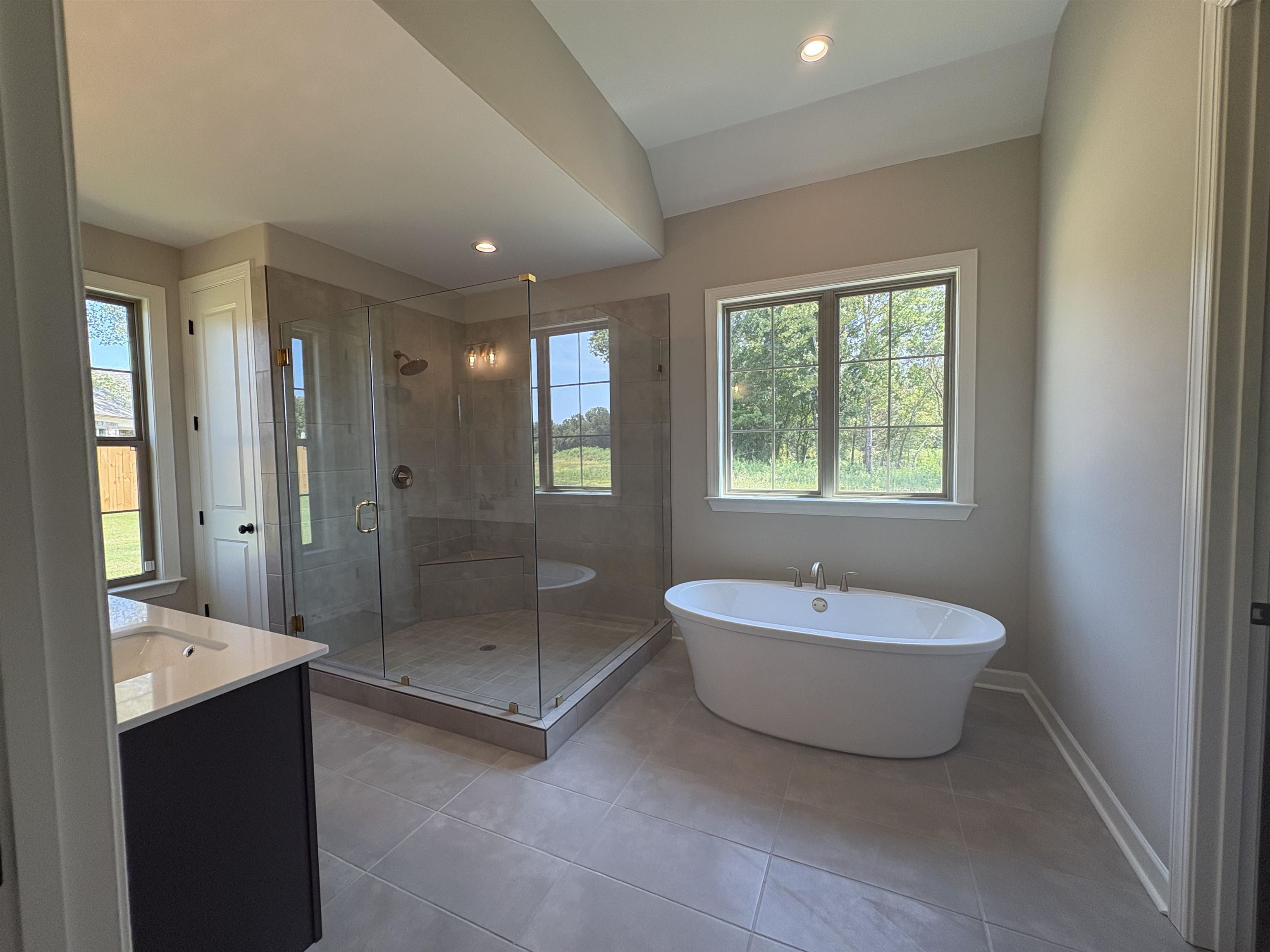125 Brook Manor Dr Property Photo 9