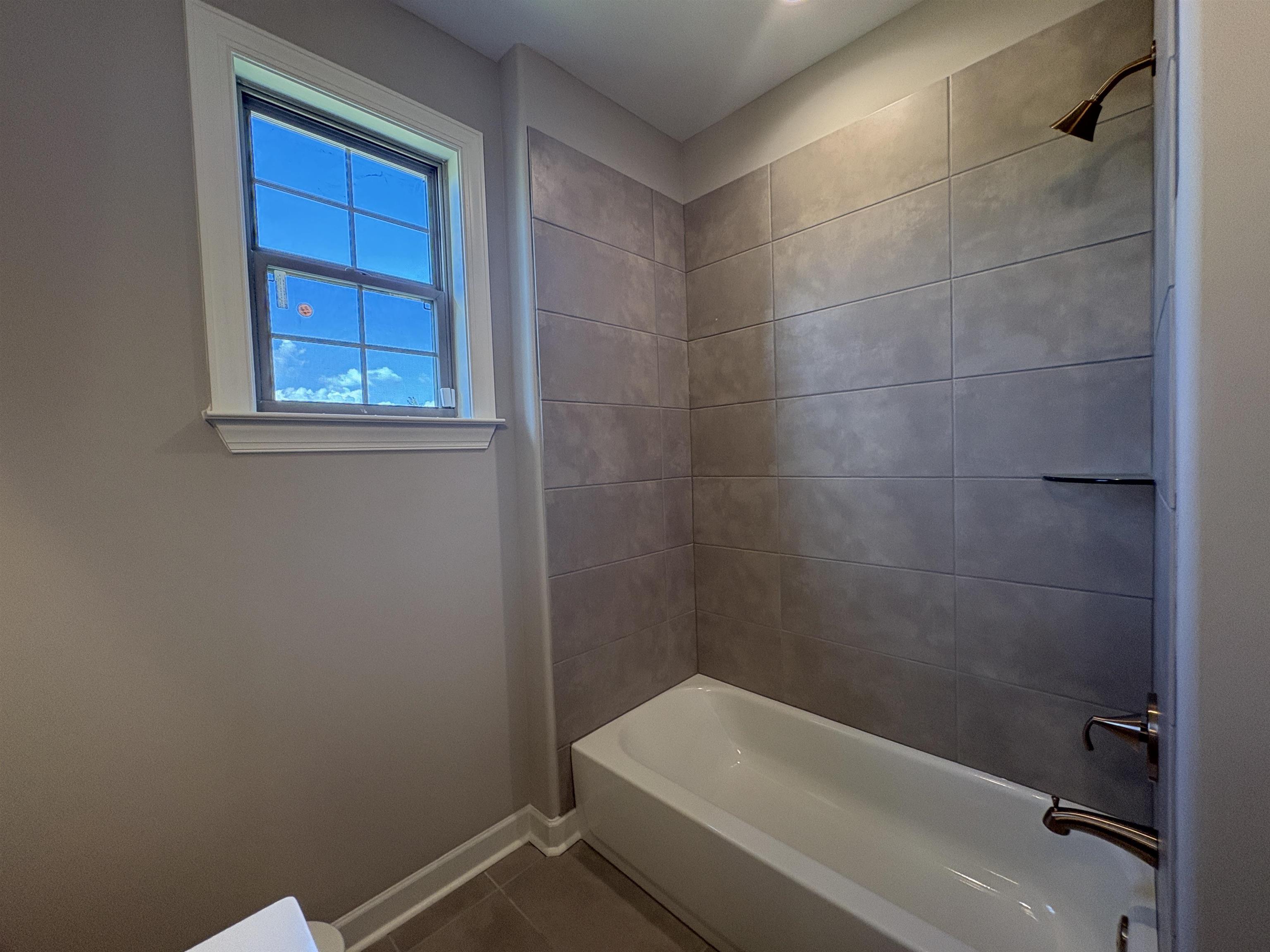 125 Brook Manor Dr Property Photo 13