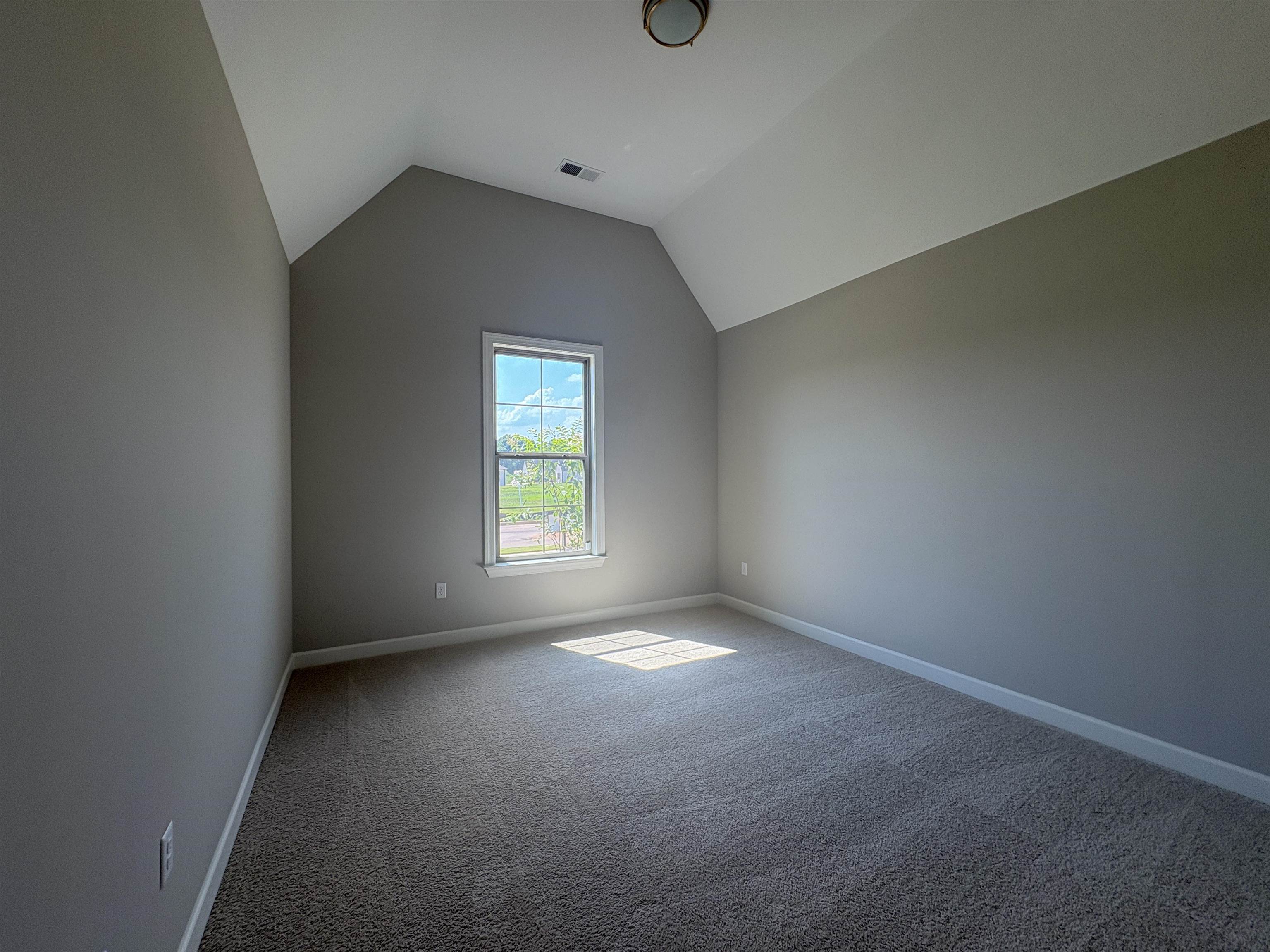 125 Brook Manor Dr Property Photo 14