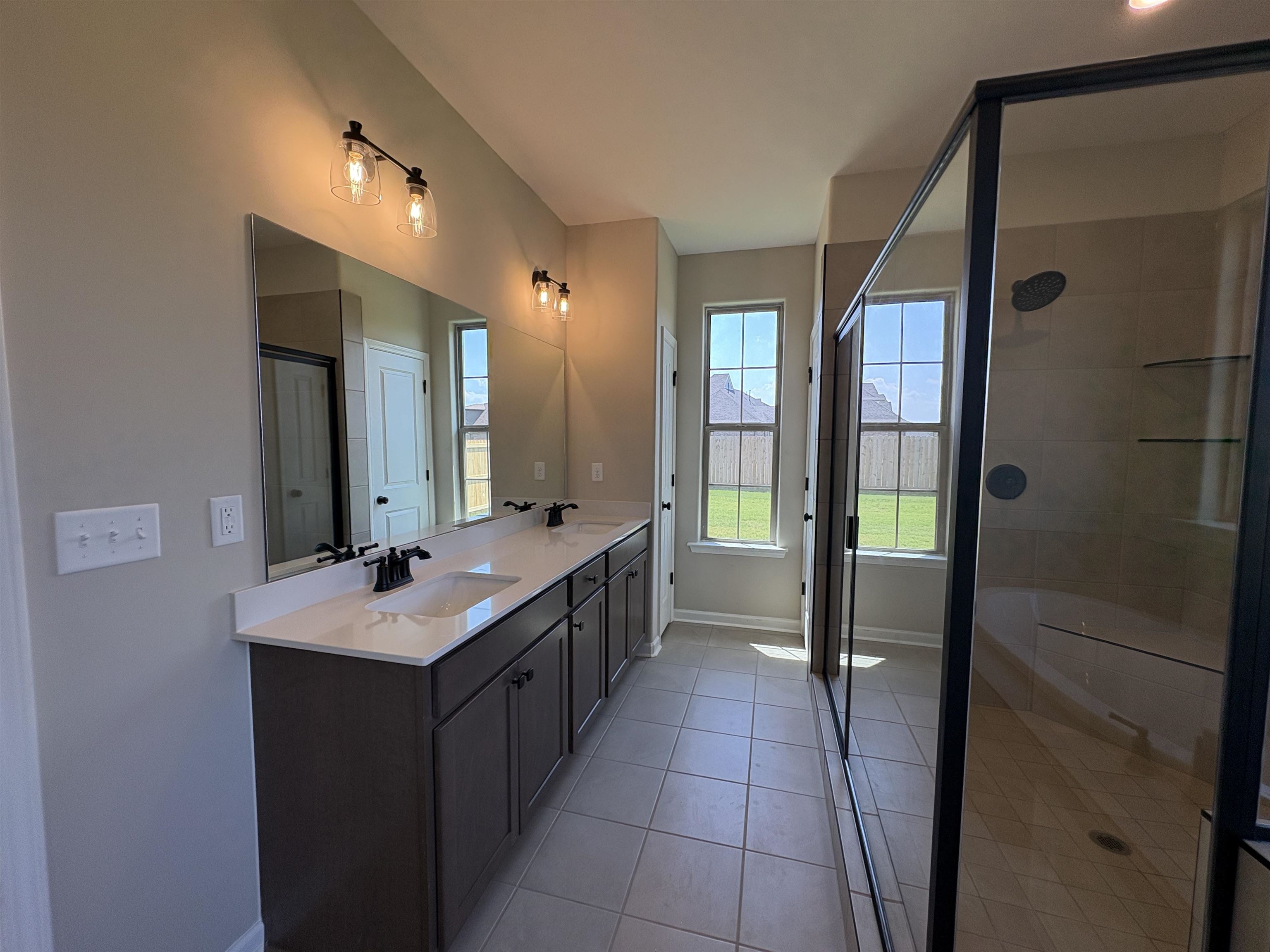 90 Ridgefield Dr Property Photo 8