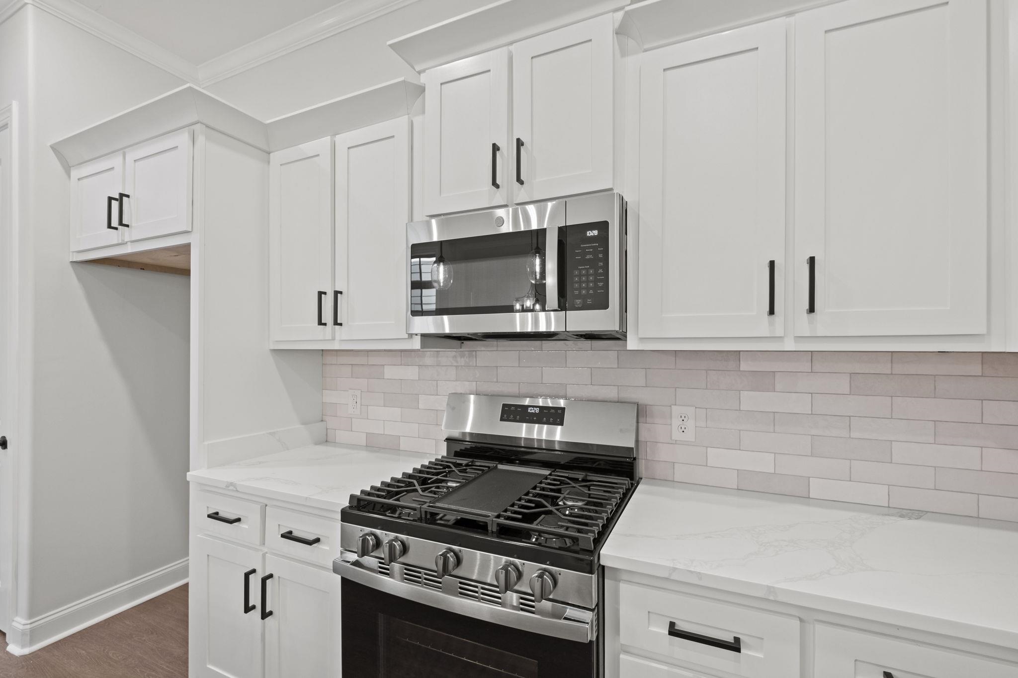 7319 Winterbrook Ln Property Photo 11