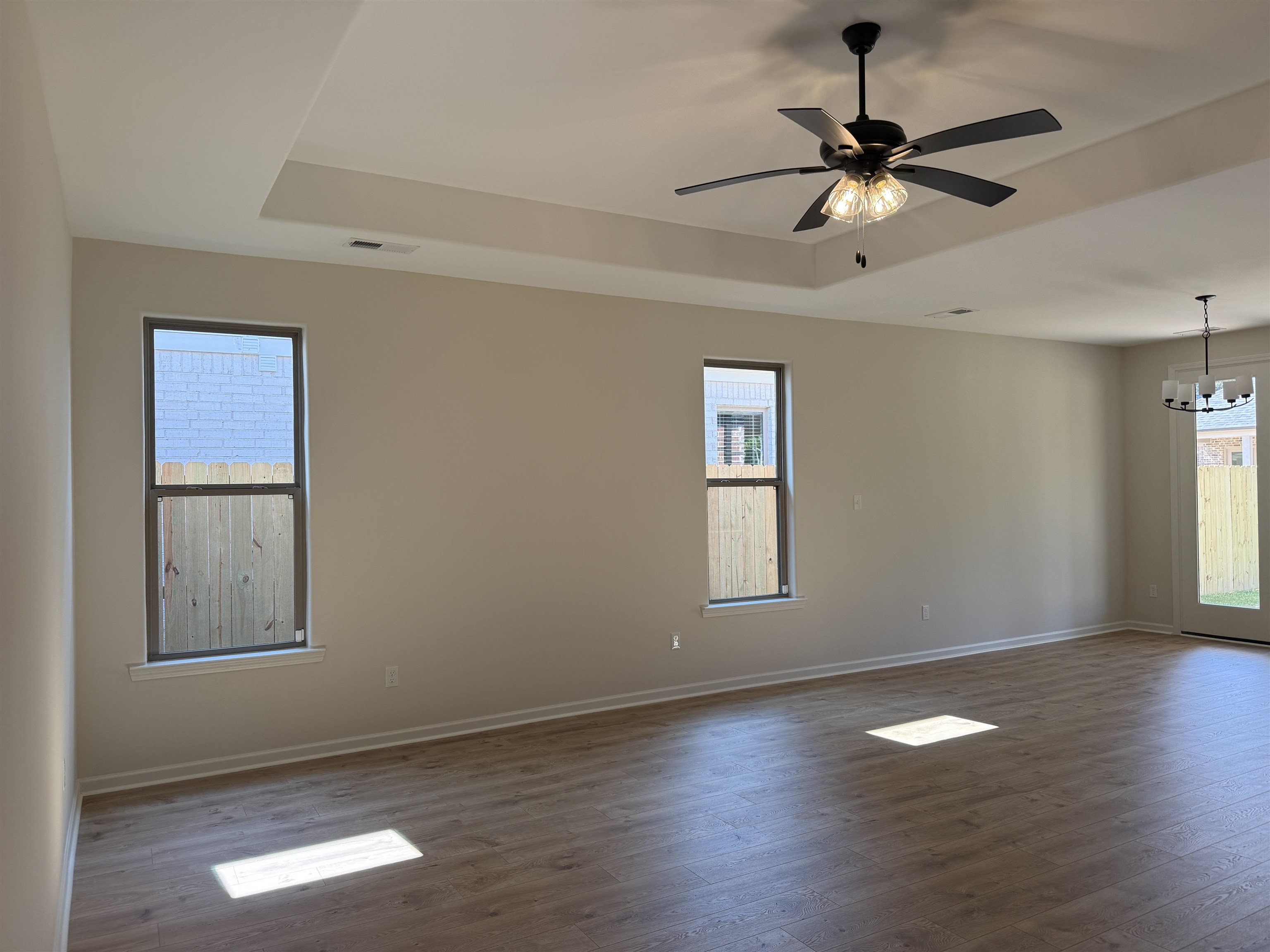 9608 Cotton Feed St Property Photo 3