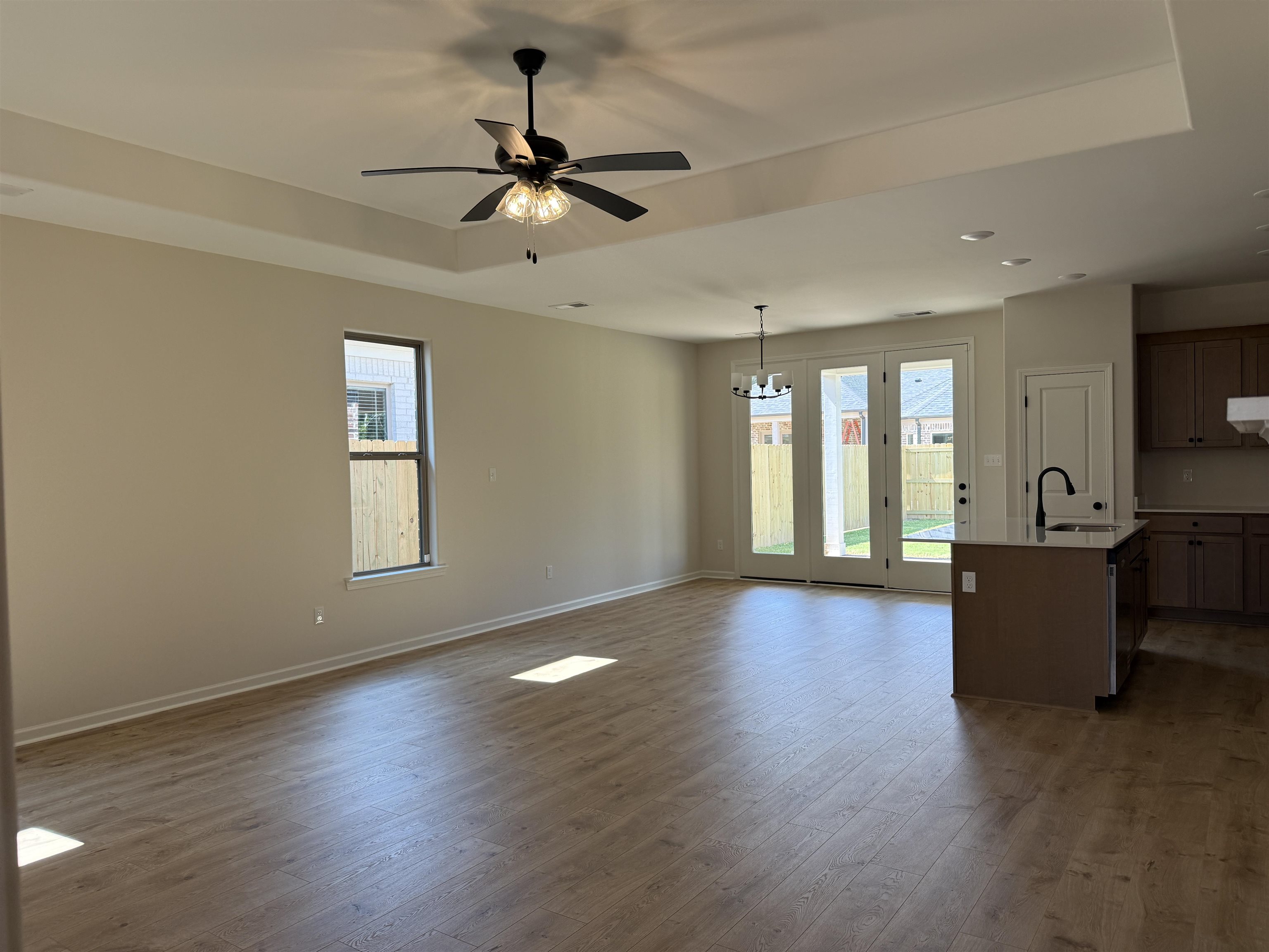 9608 Cotton Feed St Property Photo 5