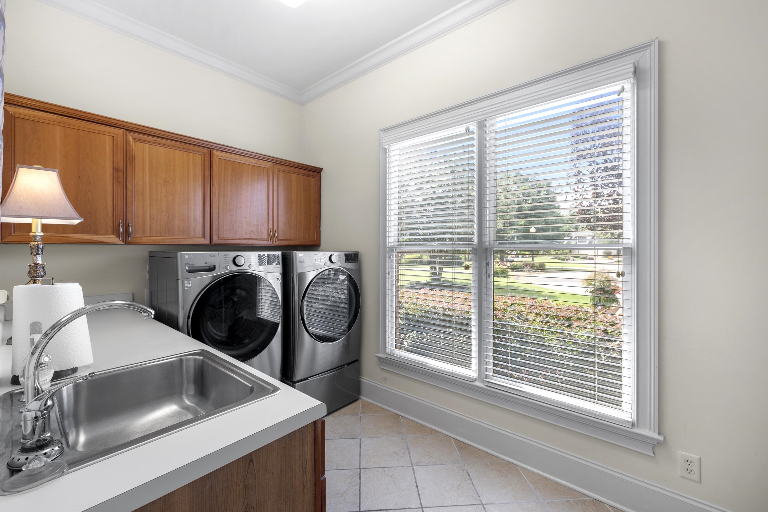 3608 Golf Walk Cir E Property Photo 15
