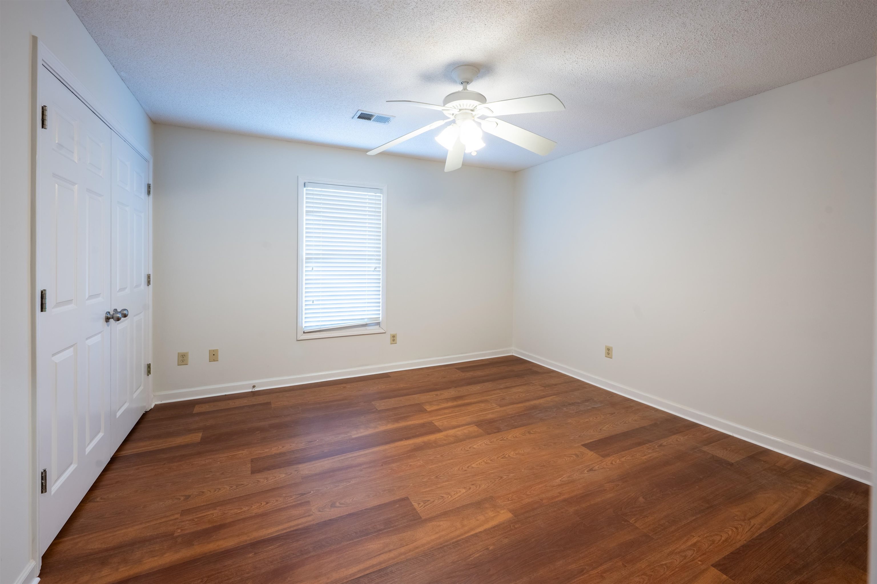 3911 Lighthouse Ln Property Photo 13