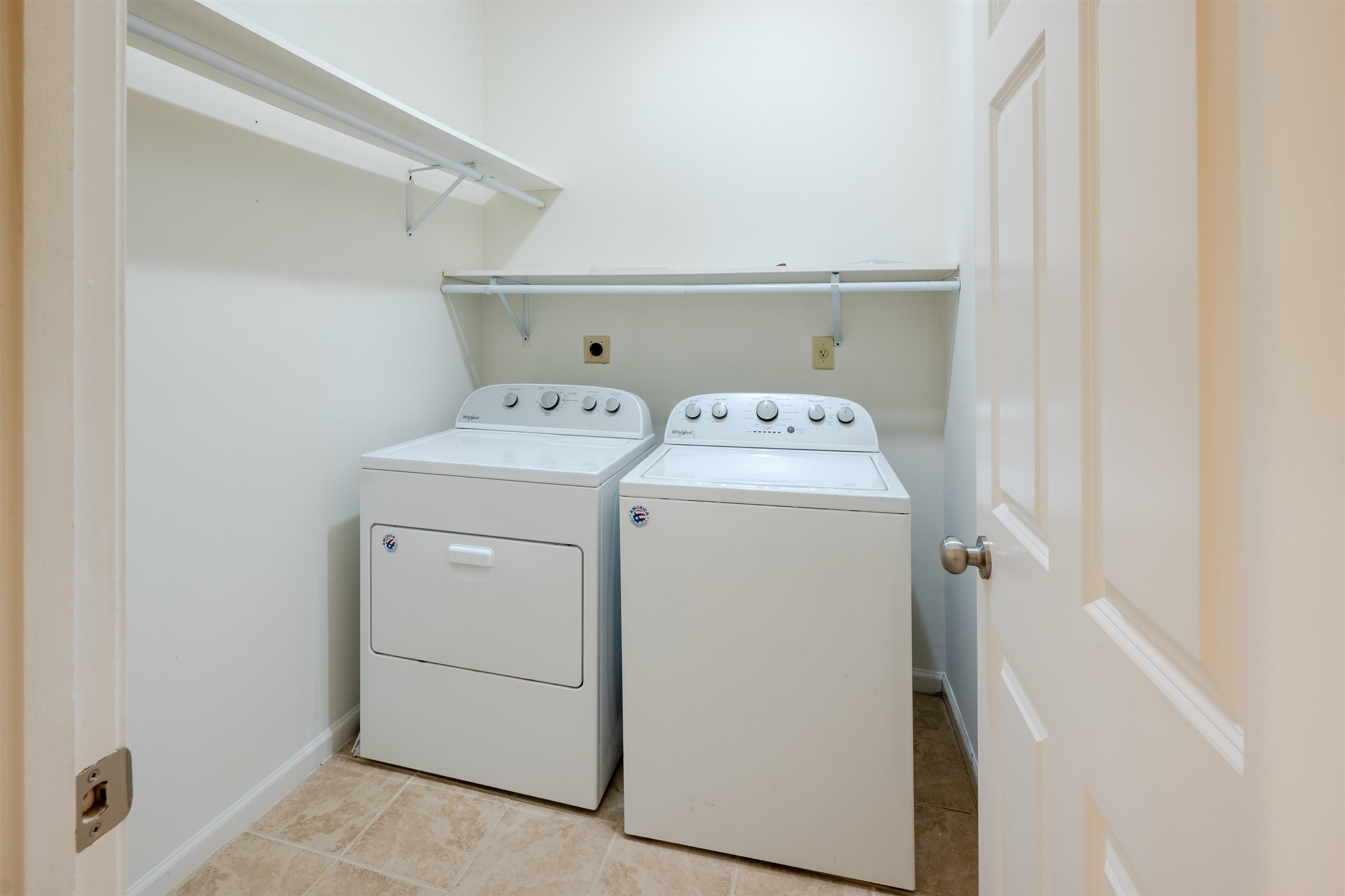 3911 Lighthouse Ln Property Photo 18