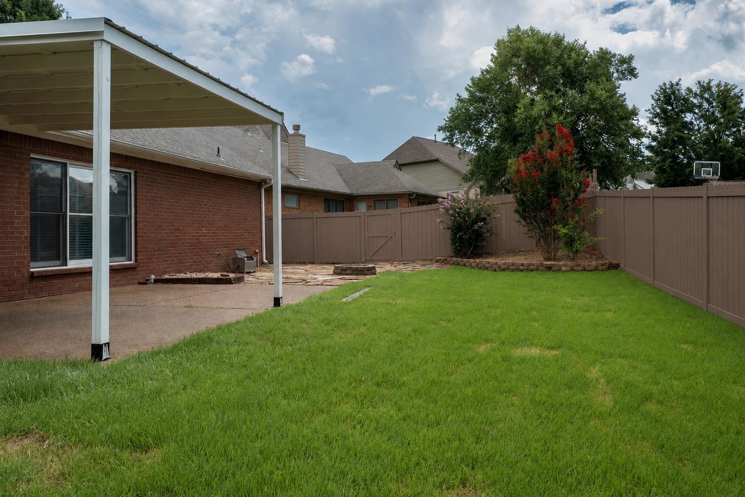 3911 Lighthouse Ln Property Photo 22
